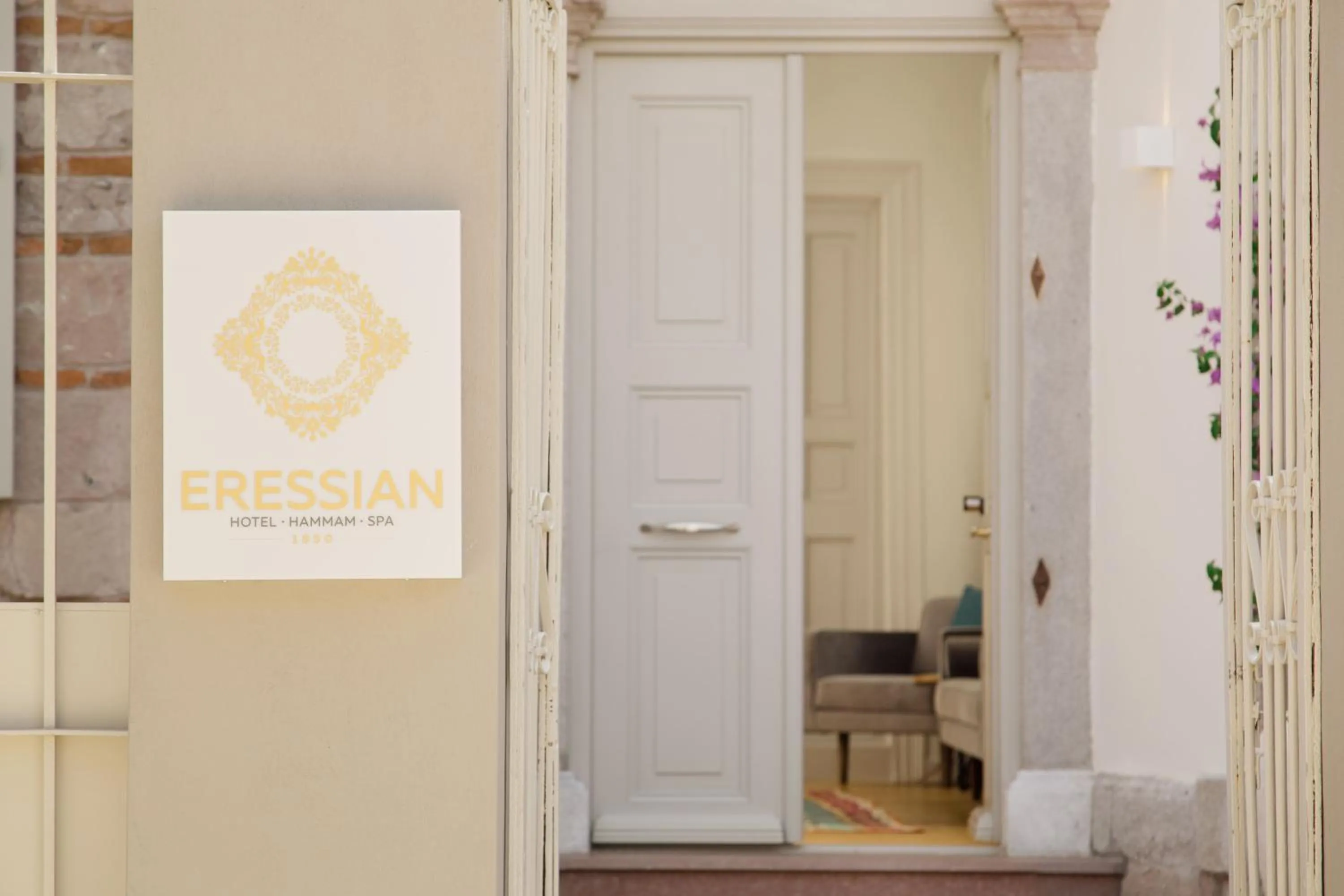 Facade/entrance in Eressian Hotel & Hammam Spa