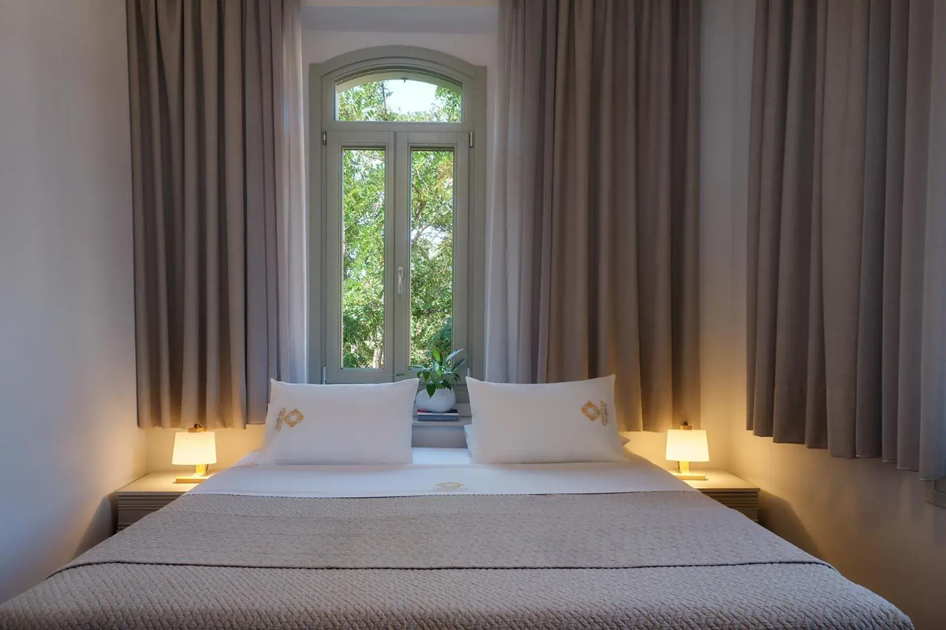 Deluxe Double or Twin Room in Eressian Hotel & Hammam Spa Deluxe Double or Twin Room in Eressian Hotel & Hammam Spa