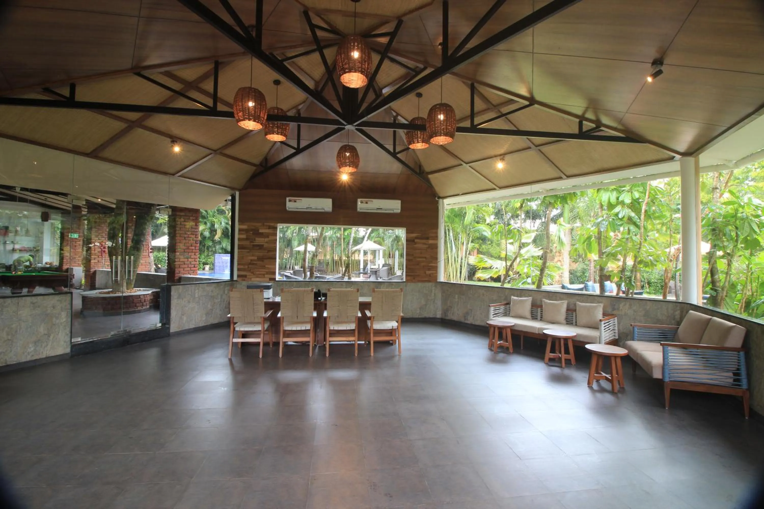 Lobby or reception in Regenta Jungle Resort Kabini Springs