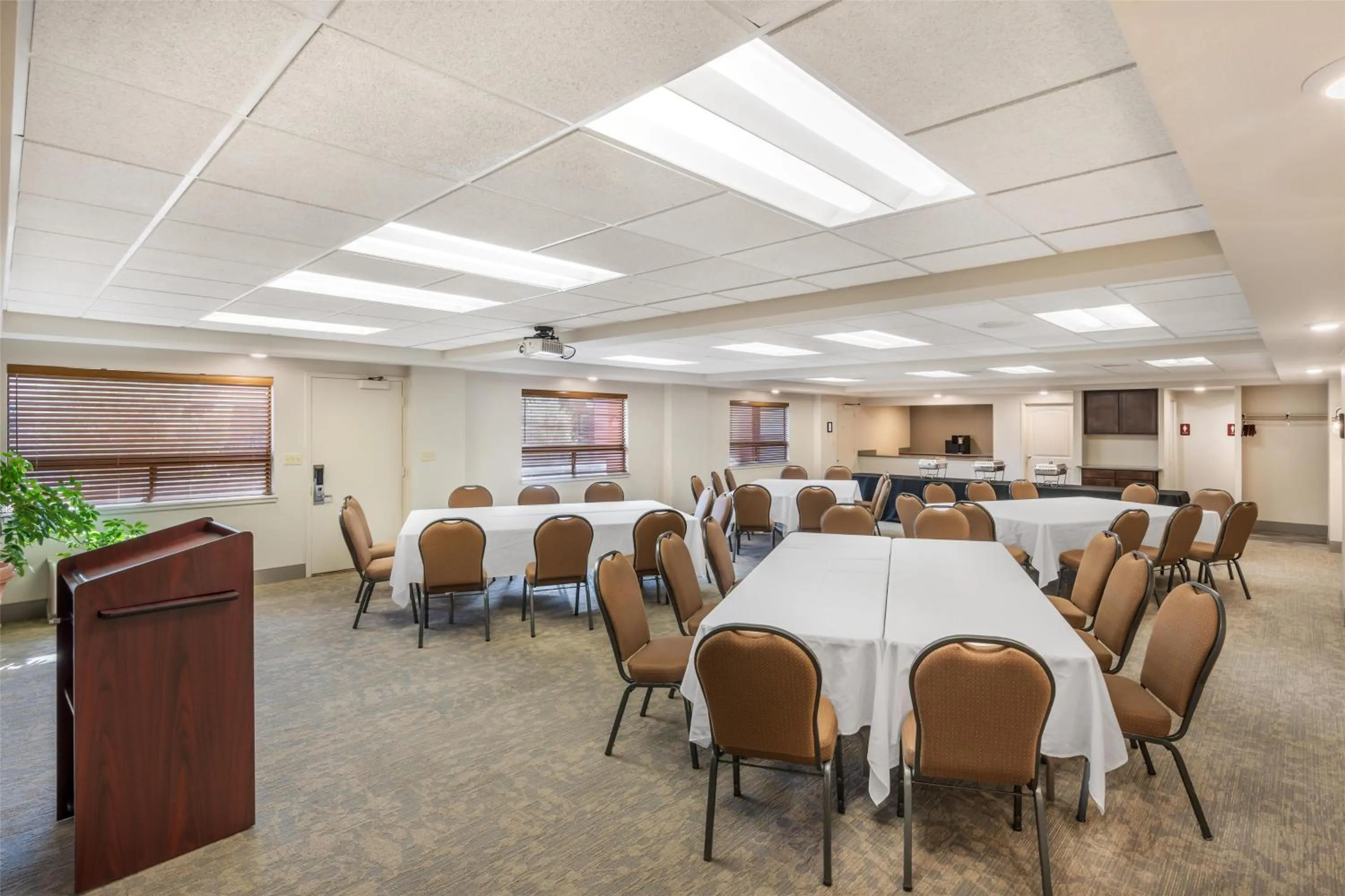 Meeting/conference room in Best Western Plus Clocktower Inn