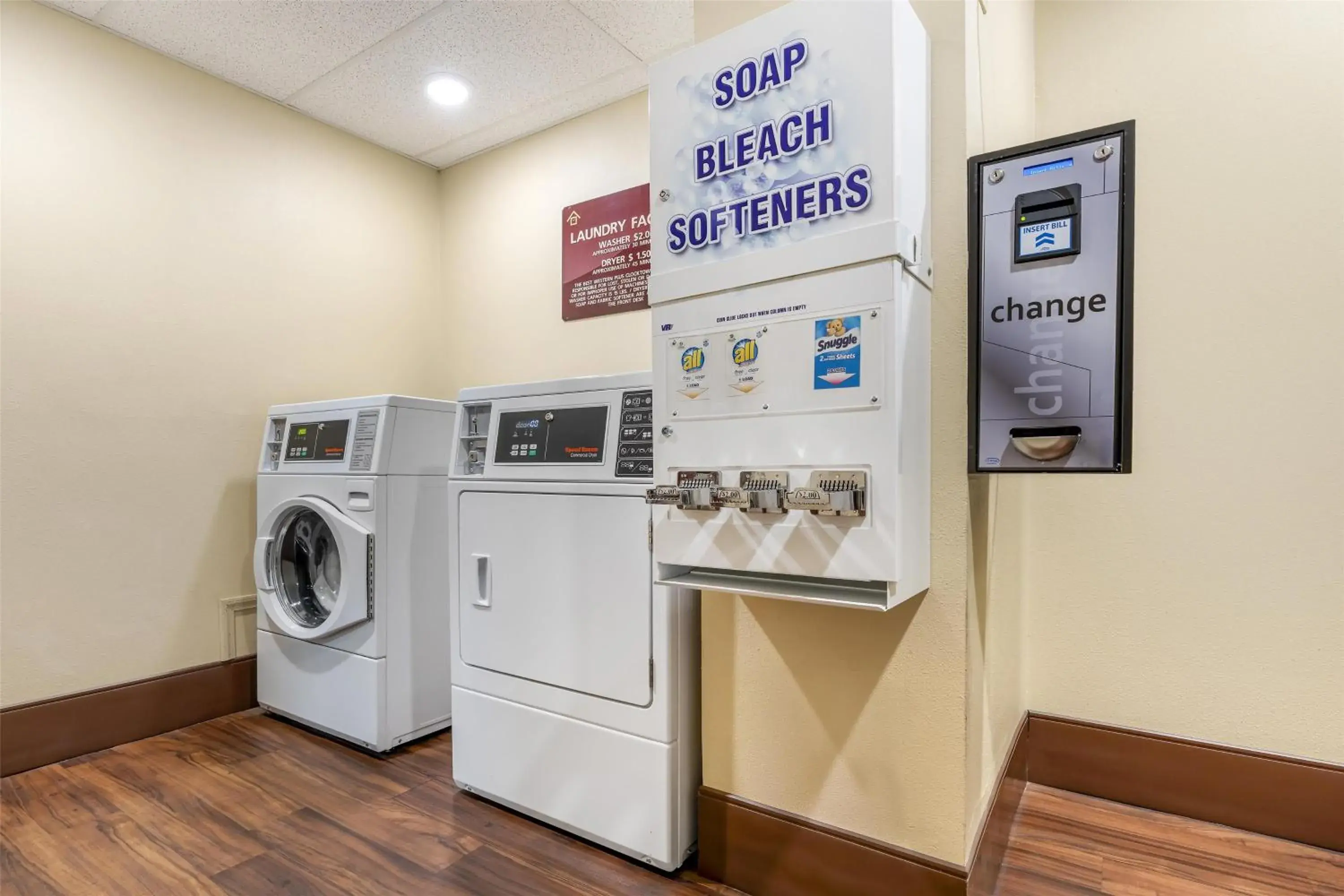 Property building in Best Western Plus Clocktower Inn Property building in Best Western Plus Clocktower Inn