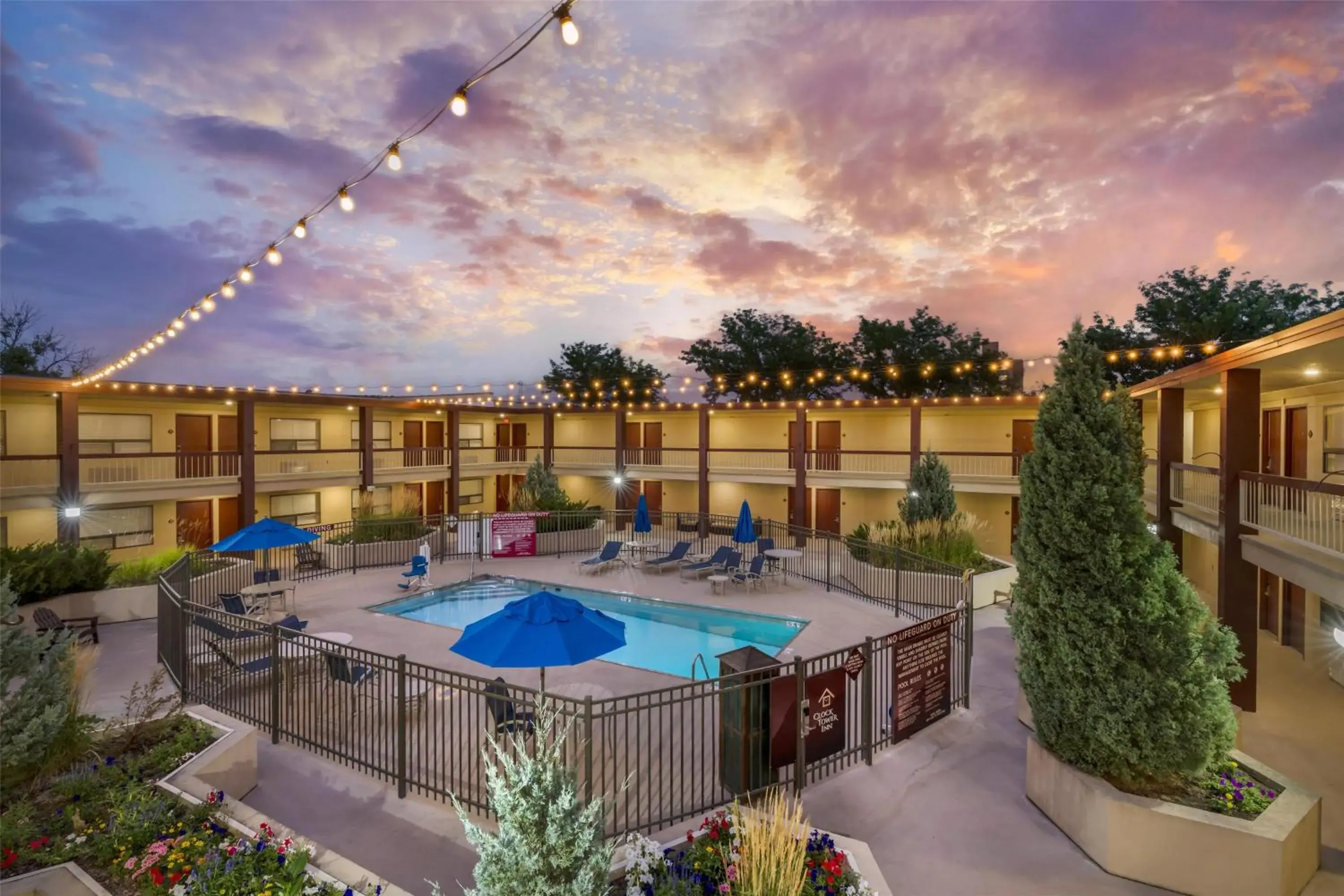 Pool view in Best Western Plus Clocktower Inn Pool view in Best Western Plus Clocktower Inn