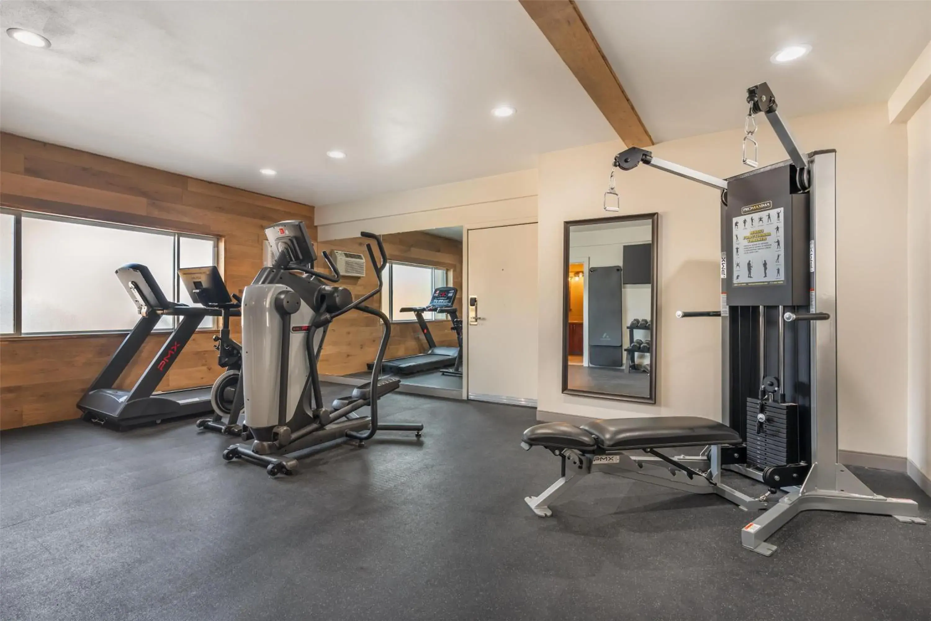 Fitness centre/facilities in Best Western Plus Clocktower Inn Fitness centre/facilities in Best Western Plus Clocktower Inn