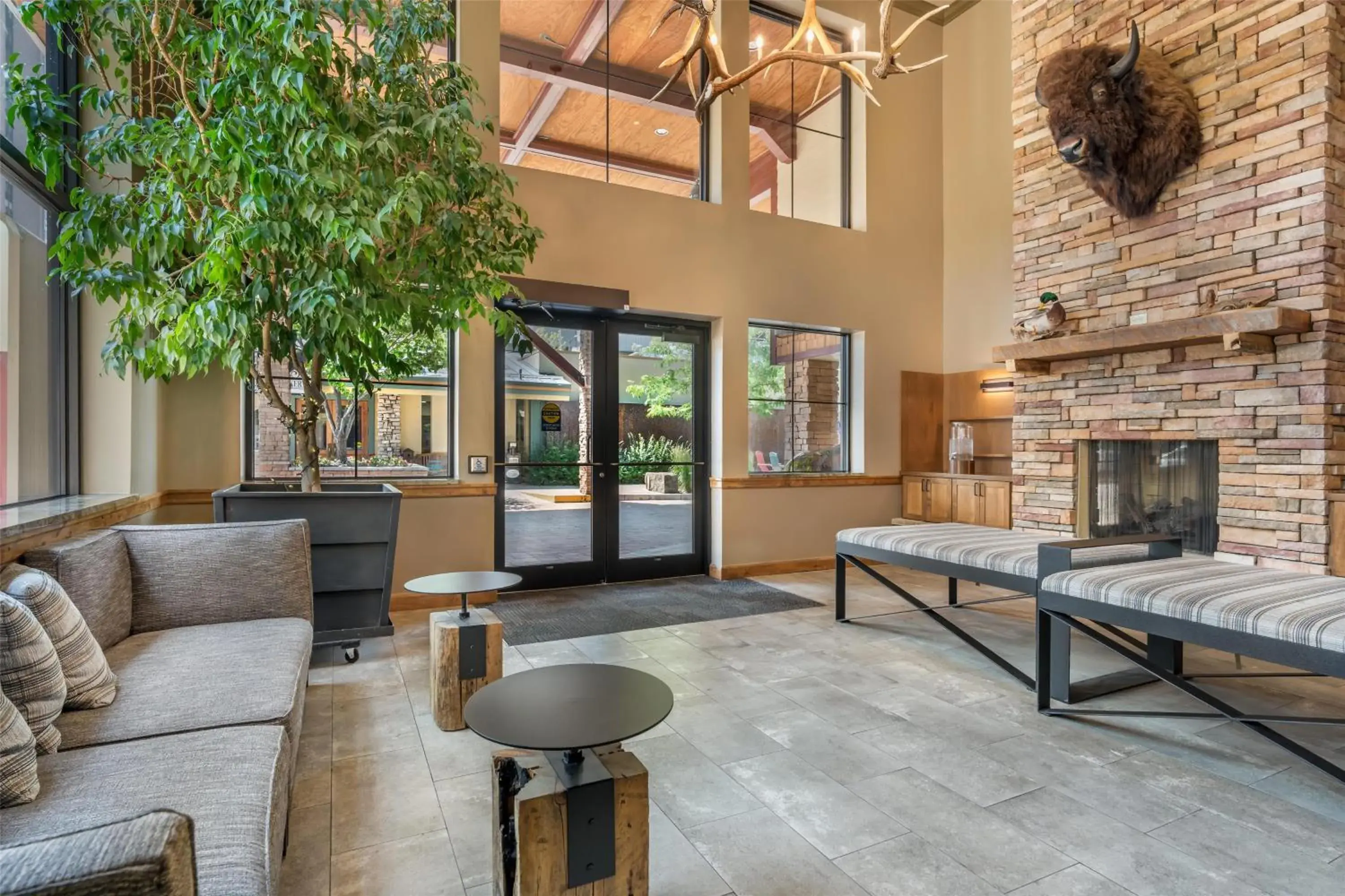 Lobby or reception in Best Western Plus Clocktower Inn Lobby or reception in Best Western Plus Clocktower Inn