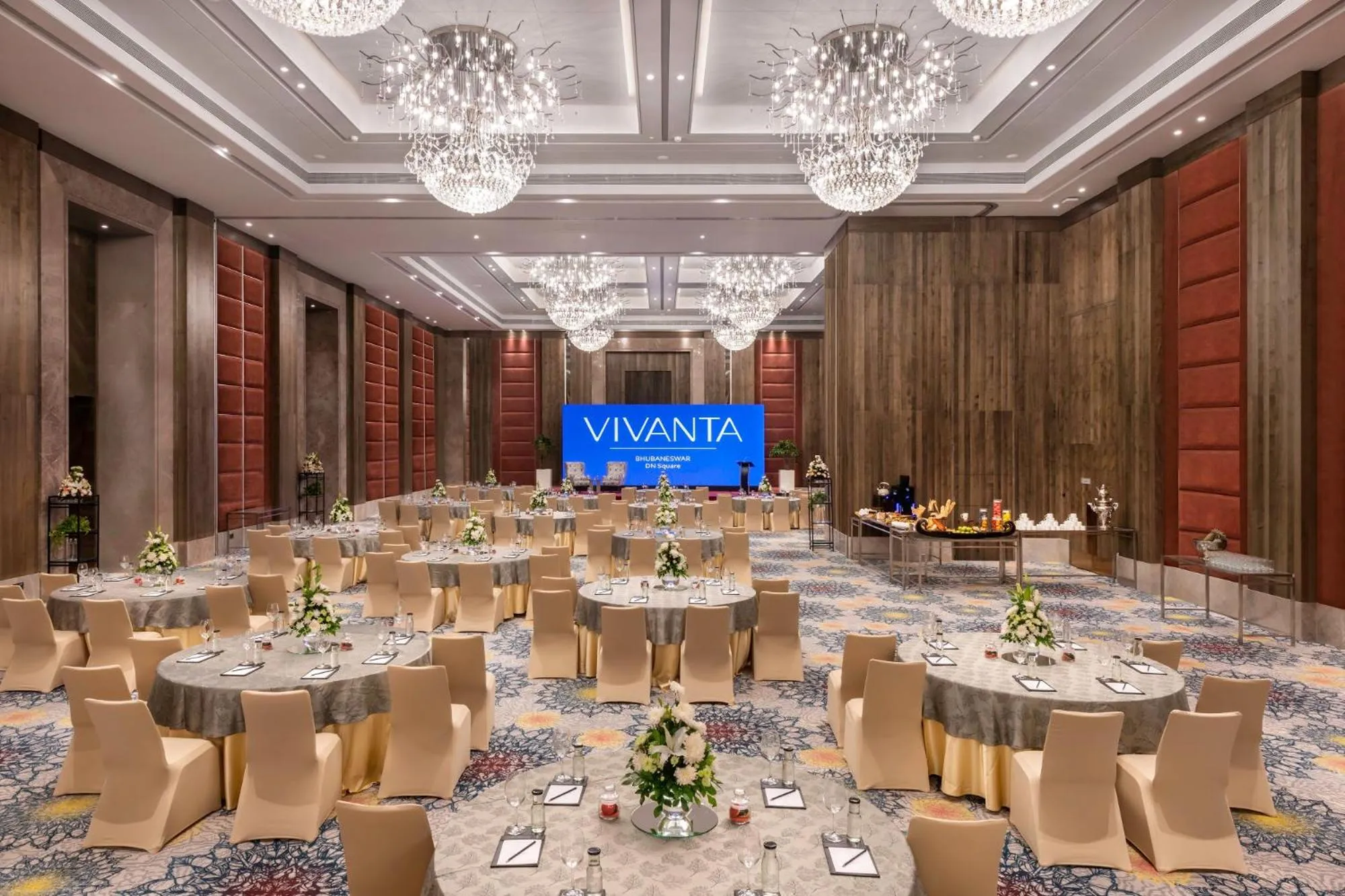 Business facilities in Vivanta Bhubaneswar DN Square