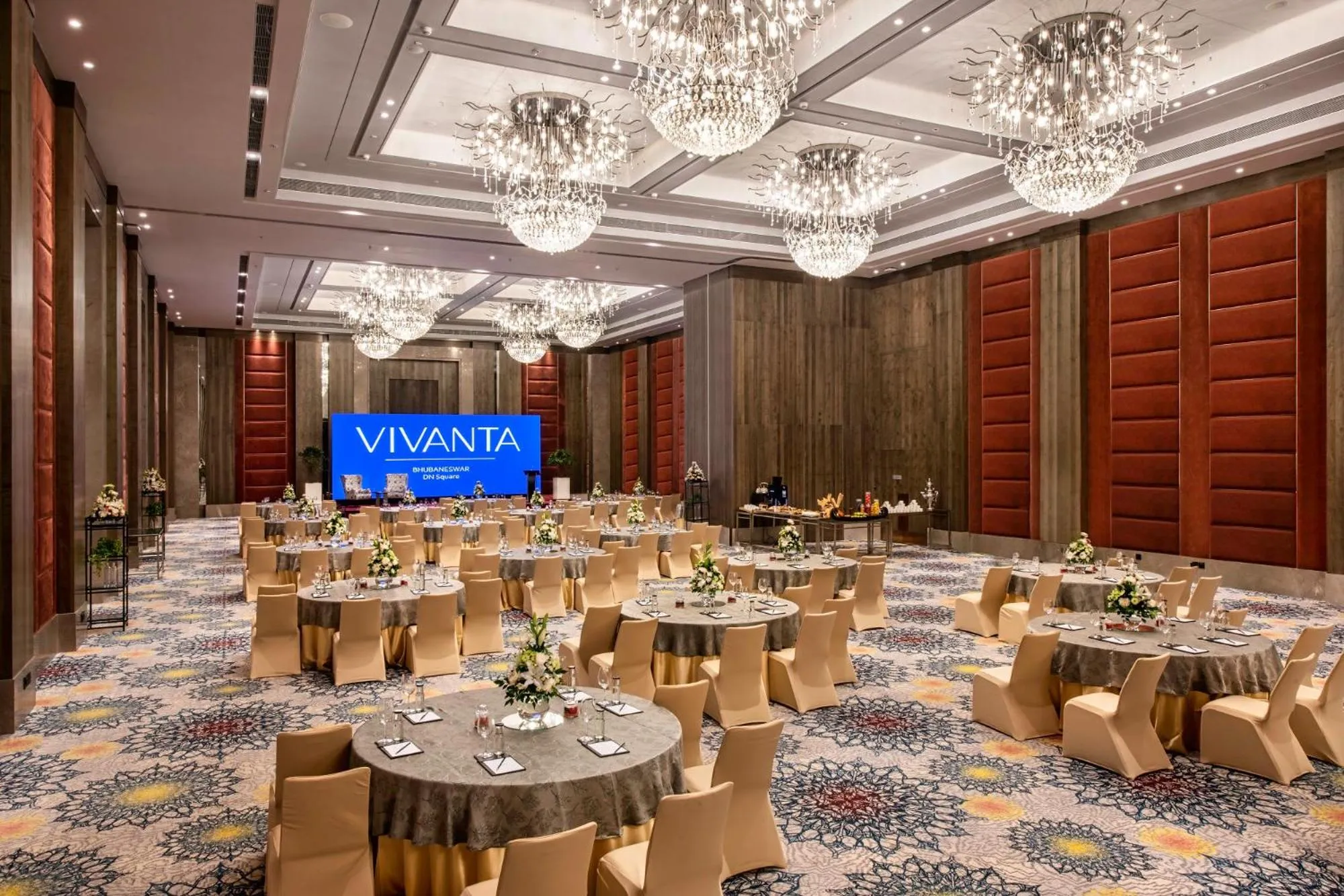 Business facilities in Vivanta Bhubaneswar DN Square