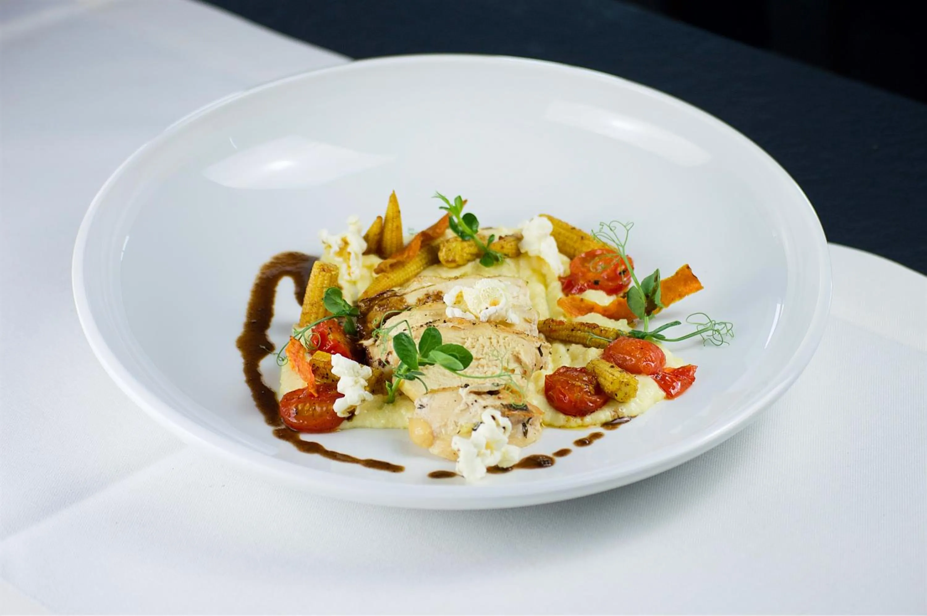 Restaurant/places to eat in Hotel Das Zeit