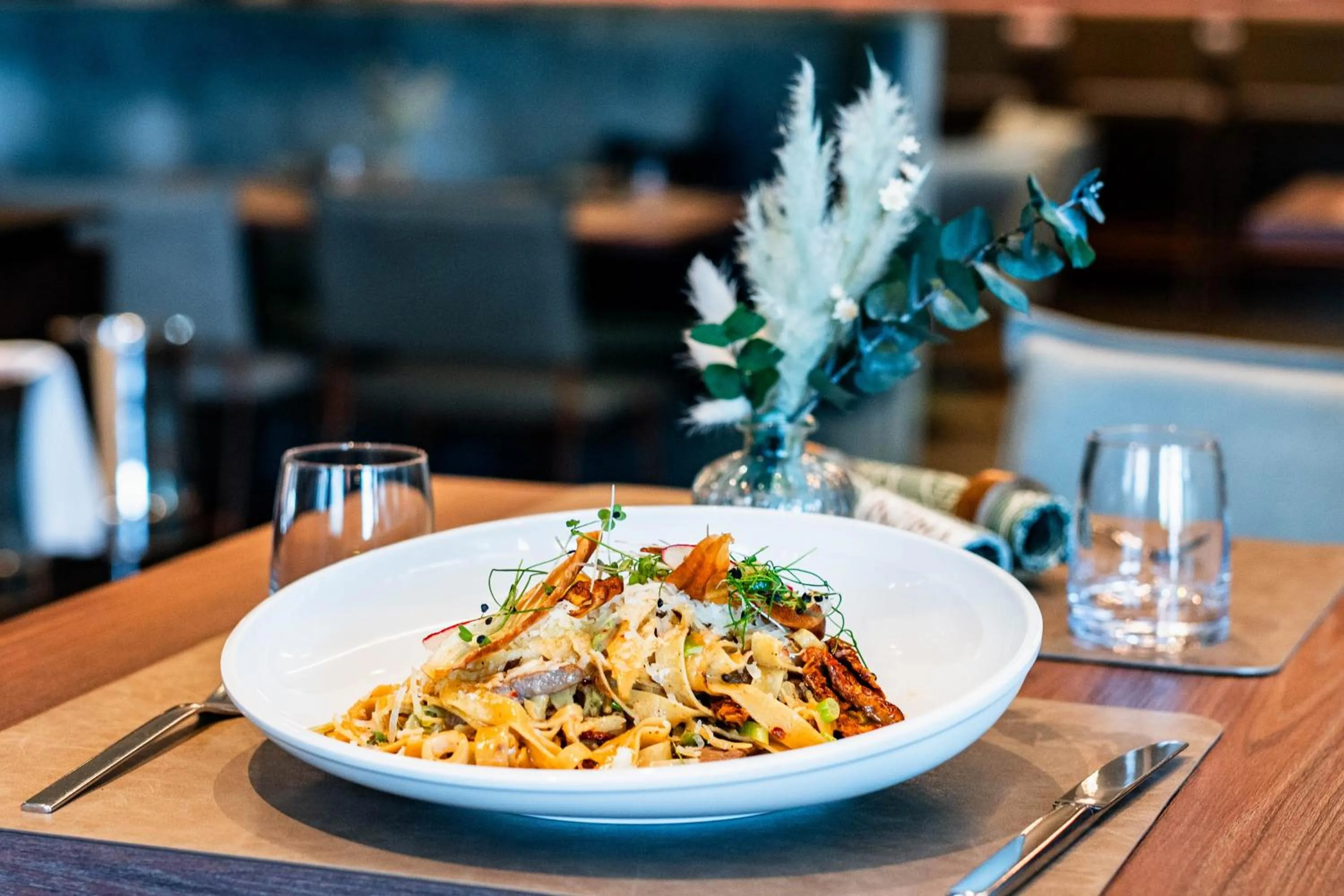 Restaurant/places to eat in Hotel Das Zeit