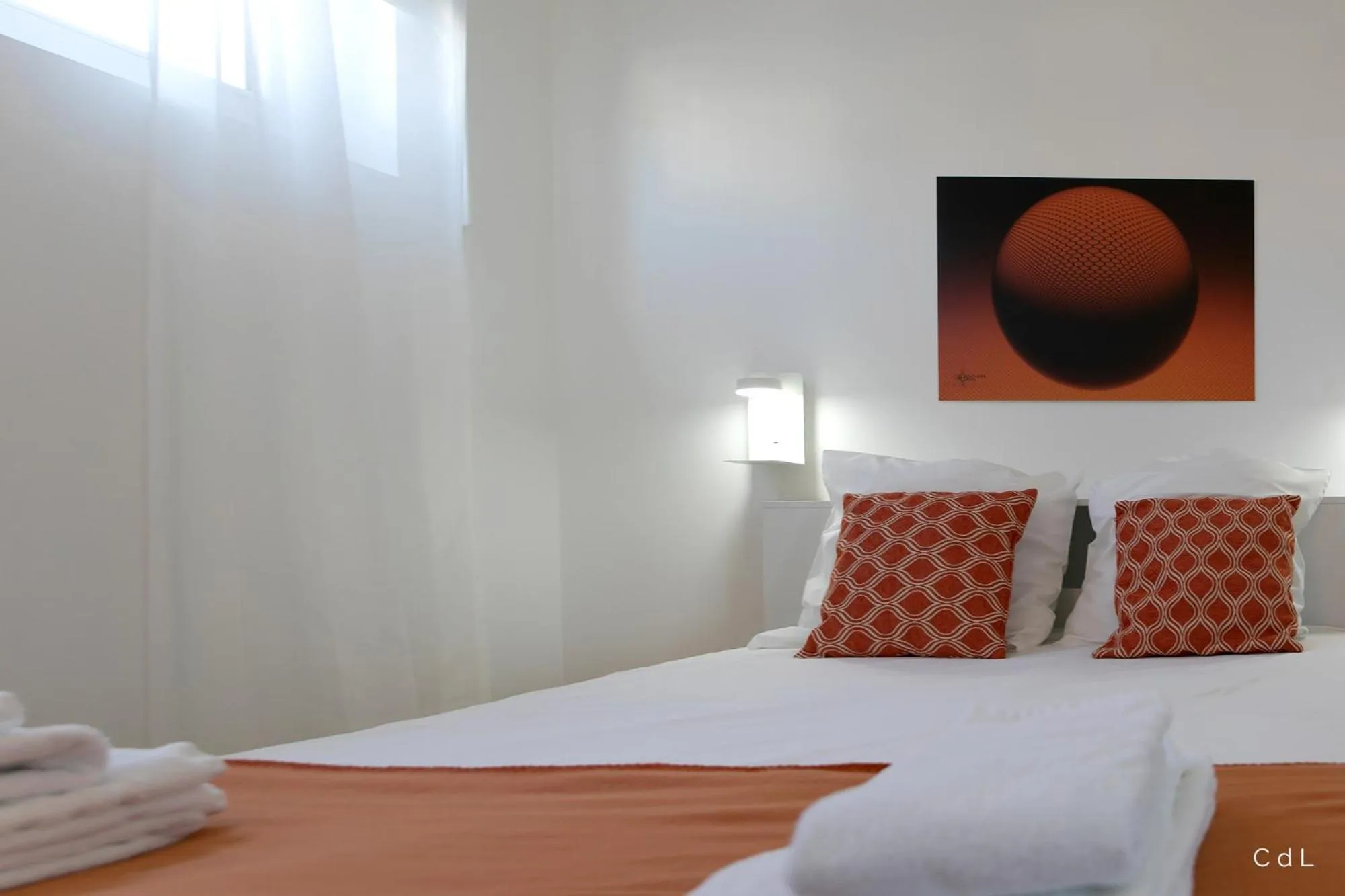 Bedroom, Bed in Croissant de Lune