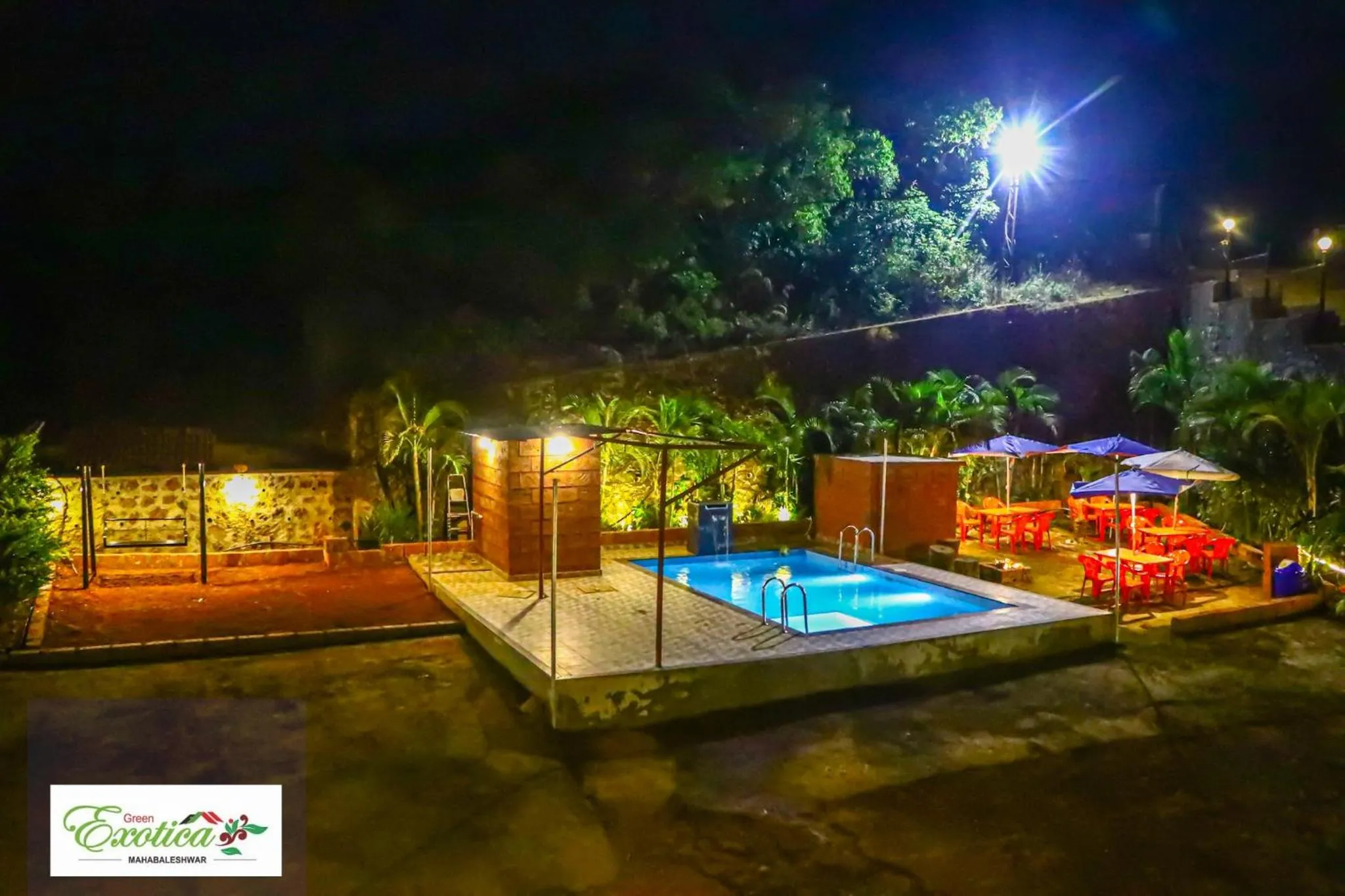 Swimming pool in Hotel Green Exotica Mahabaleshwar