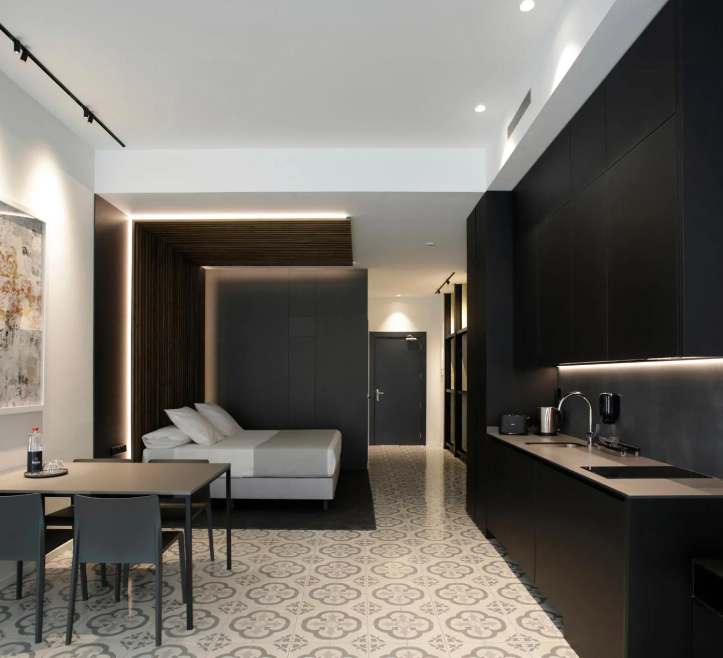 Photo of the whole room in Fetén