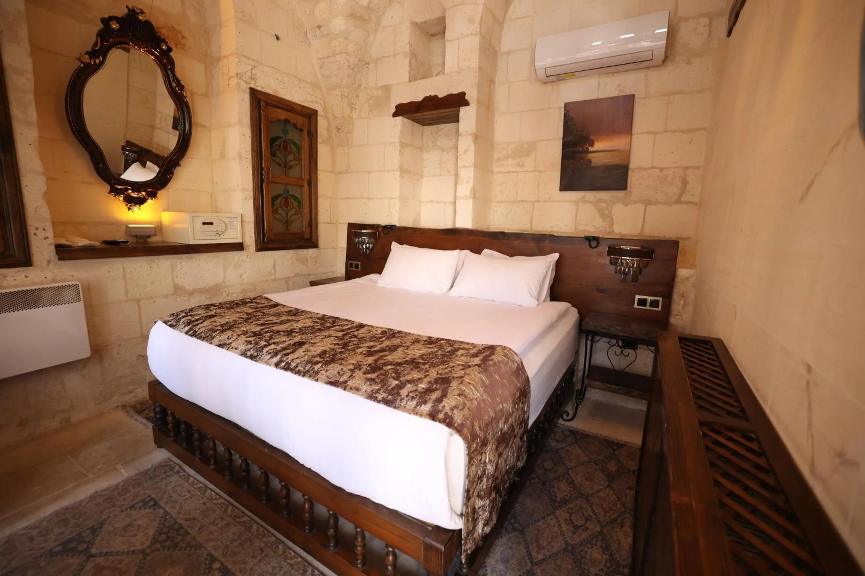 Bedroom, Bed in Tessera Hotel