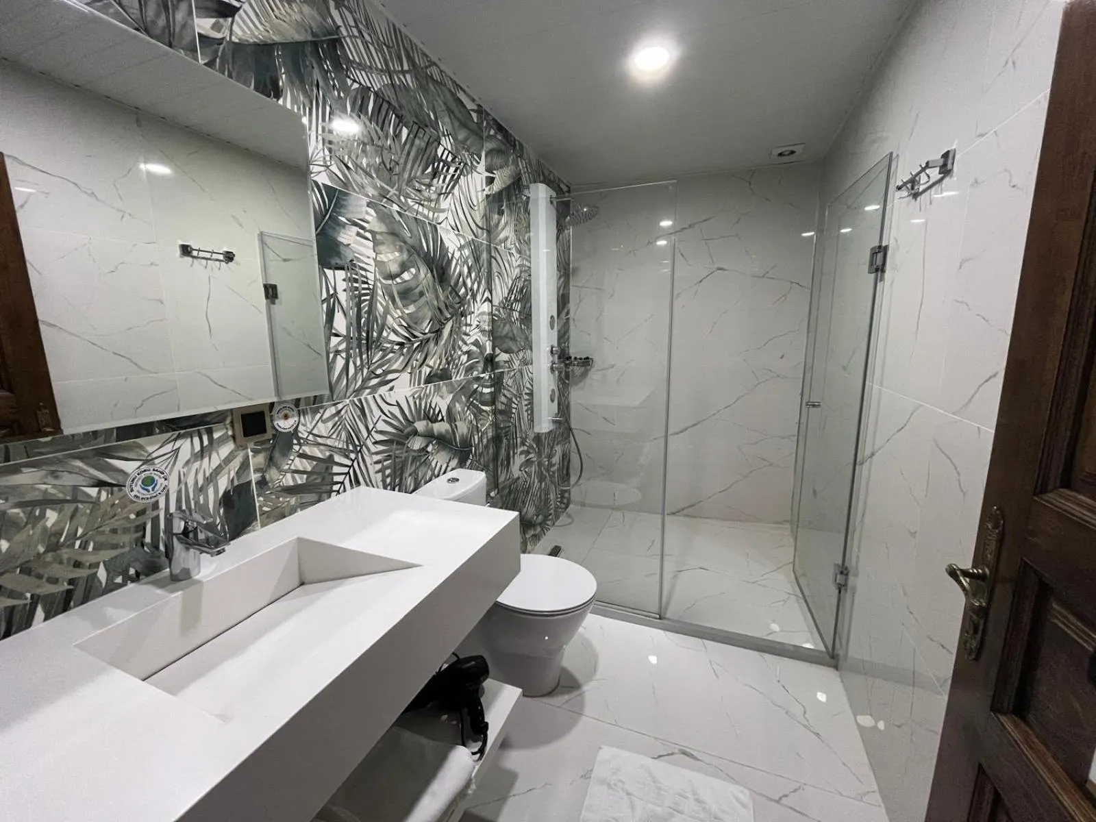 Bathroom in Tessera Hotel