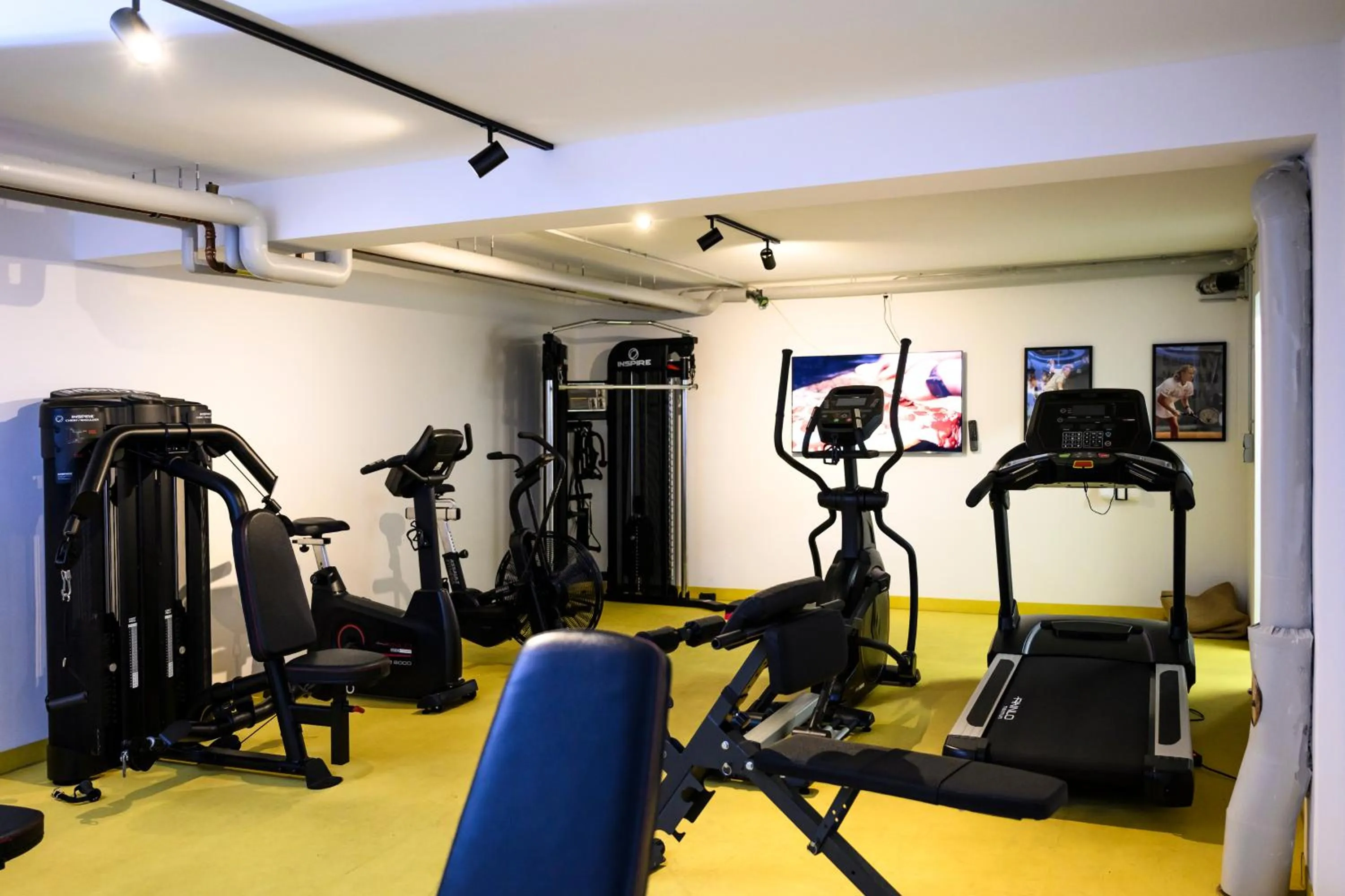 Fitness centre/facilities in Nikii City Hotel