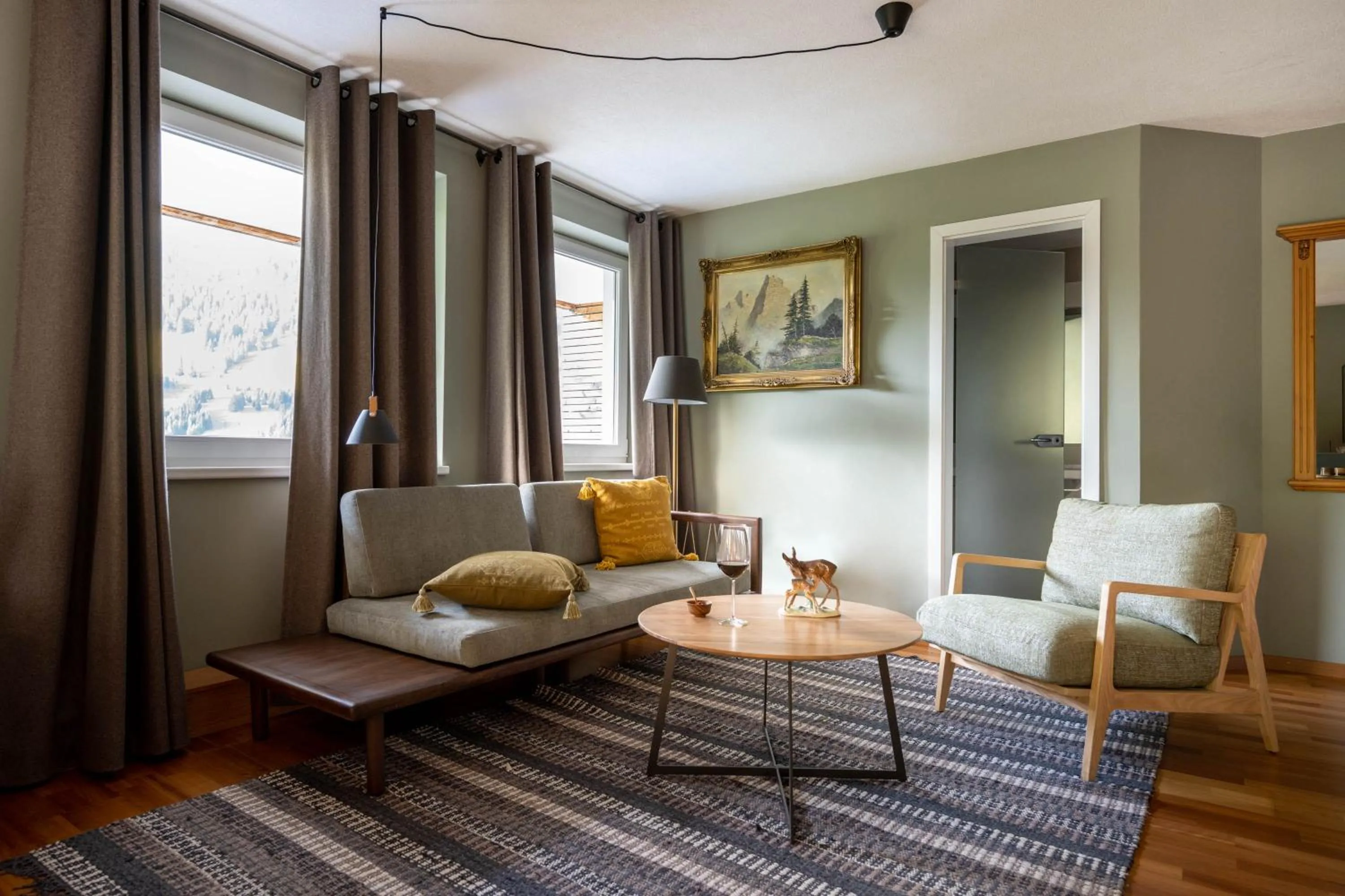 Seating area in Boutique Hotel Bellevue Lermoos