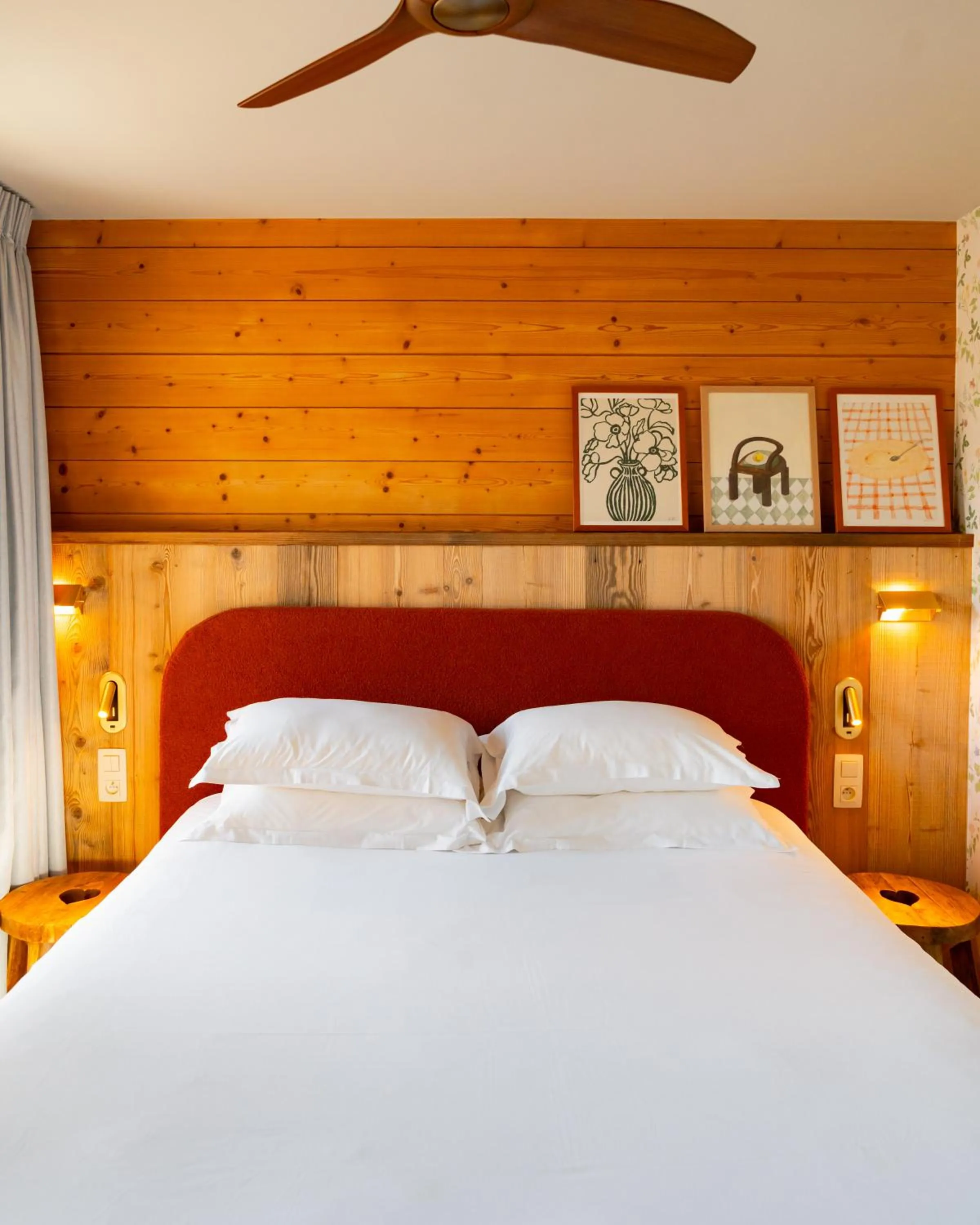 Bed in Best Western Plus Pays du Mont Blanc