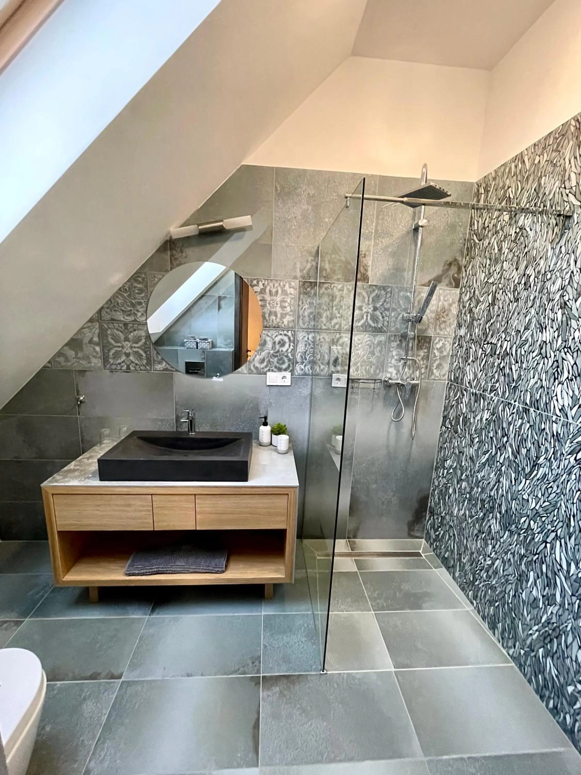 Bathroom in Duna P'Art Panzió