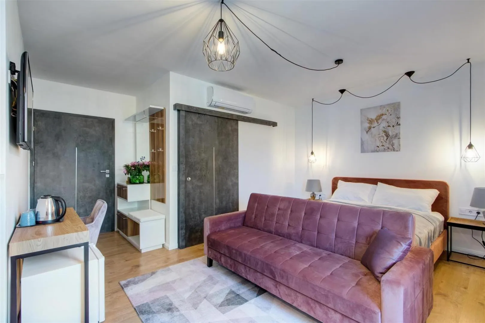 Seating area, Bed in Duna P'Art Panzió