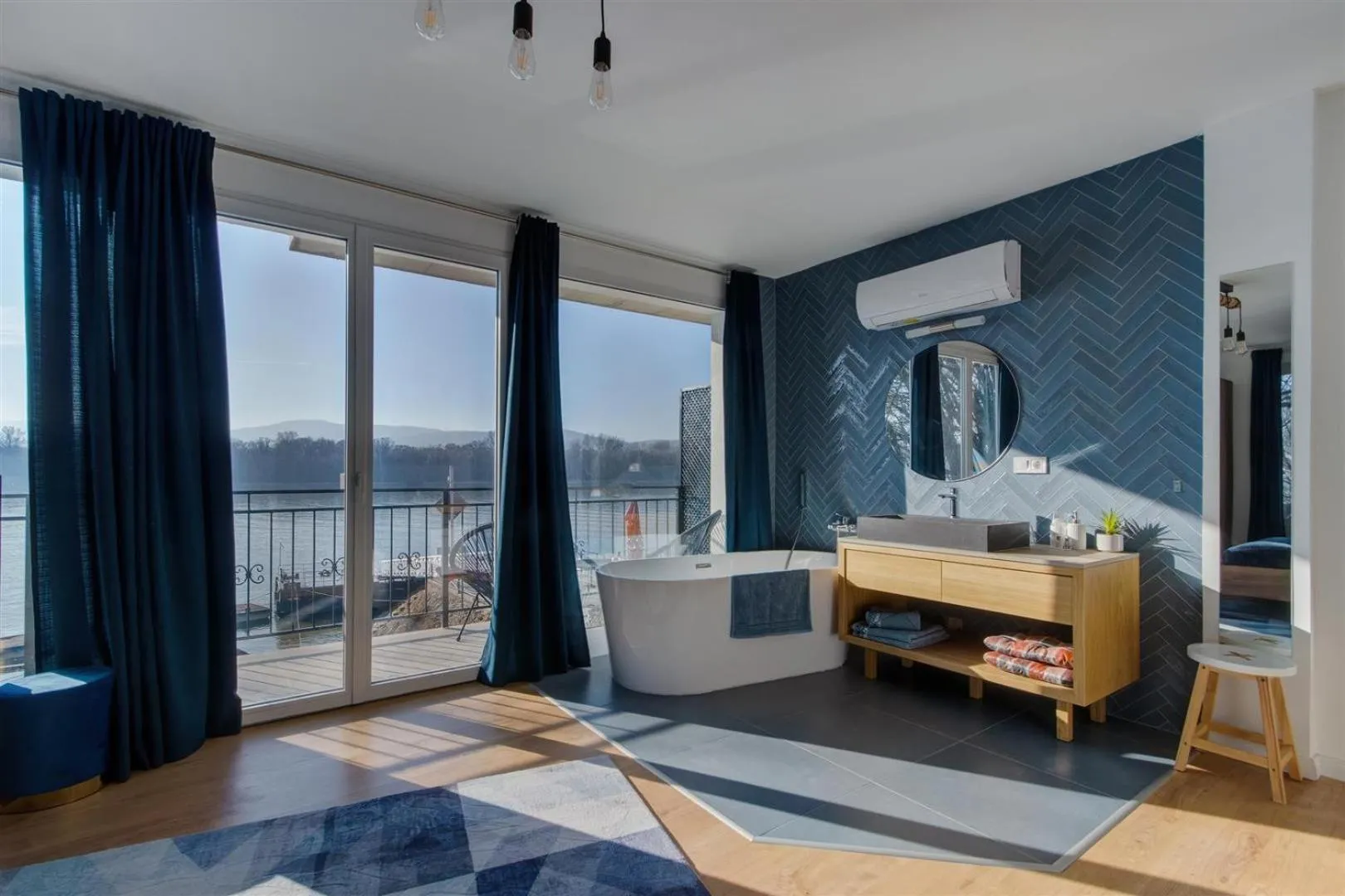 River view in Duna P'Art Panzió