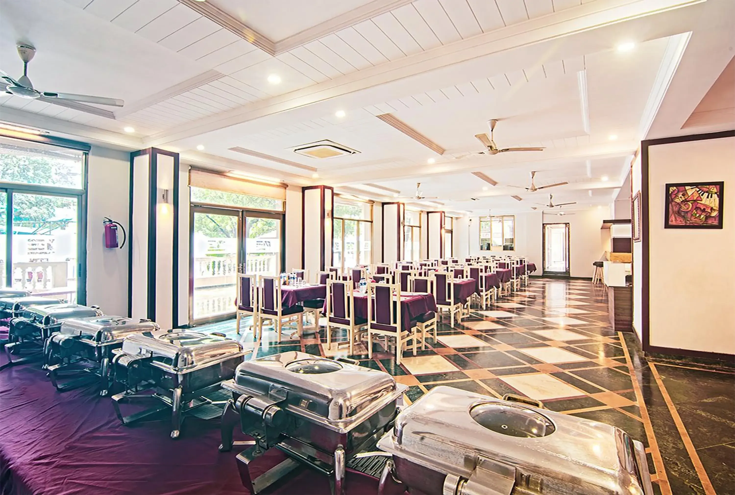 Restaurant/places to eat in Aron Resort Lonavala - Near Old Mumbai Pune Highway Restaurant/places to eat in Aron Resort Lonavala - Near Old Mumbai Pune Highway