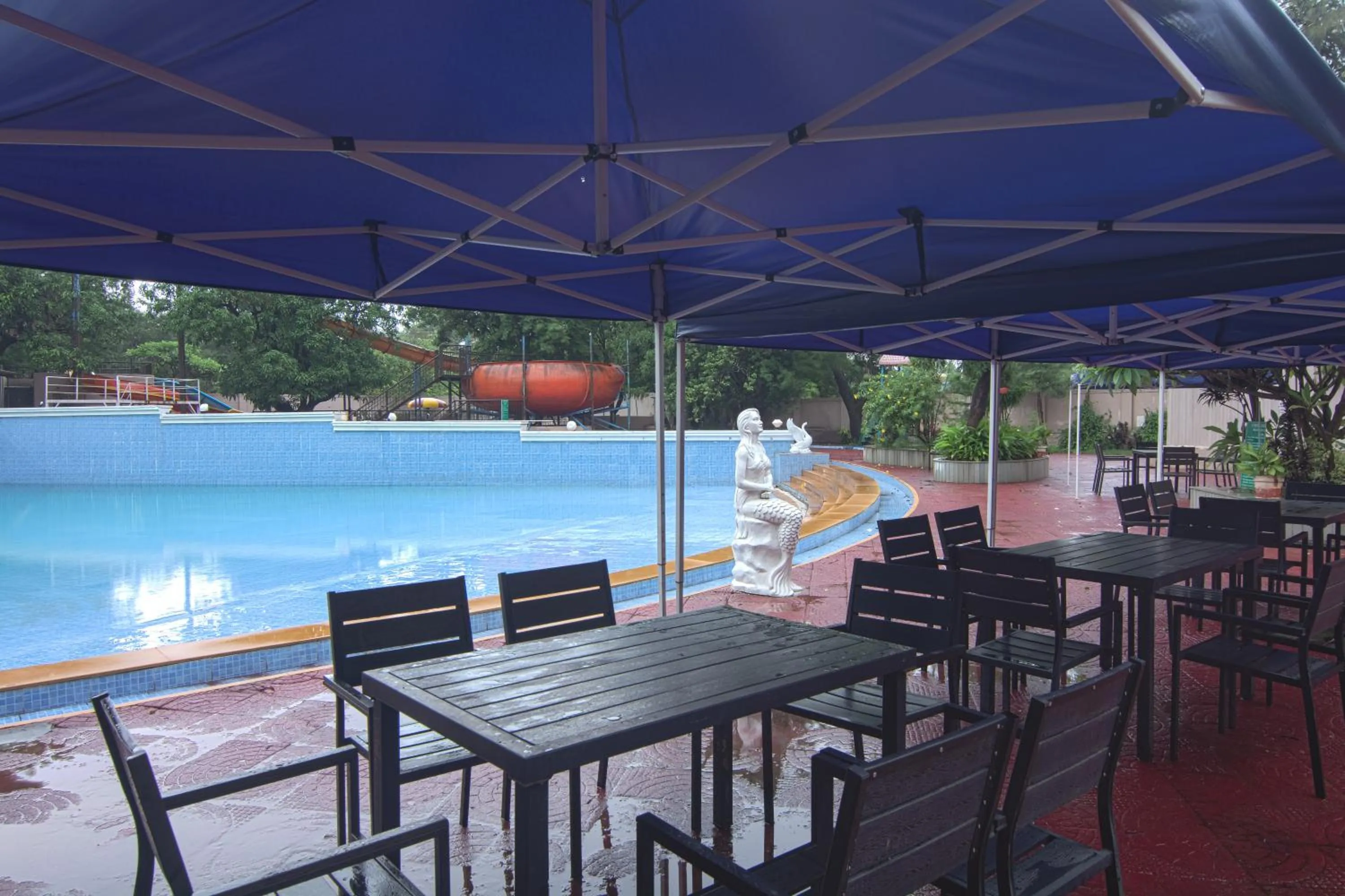 Patio in Aron Resort Lonavala - Near Old Mumbai Pune Highway