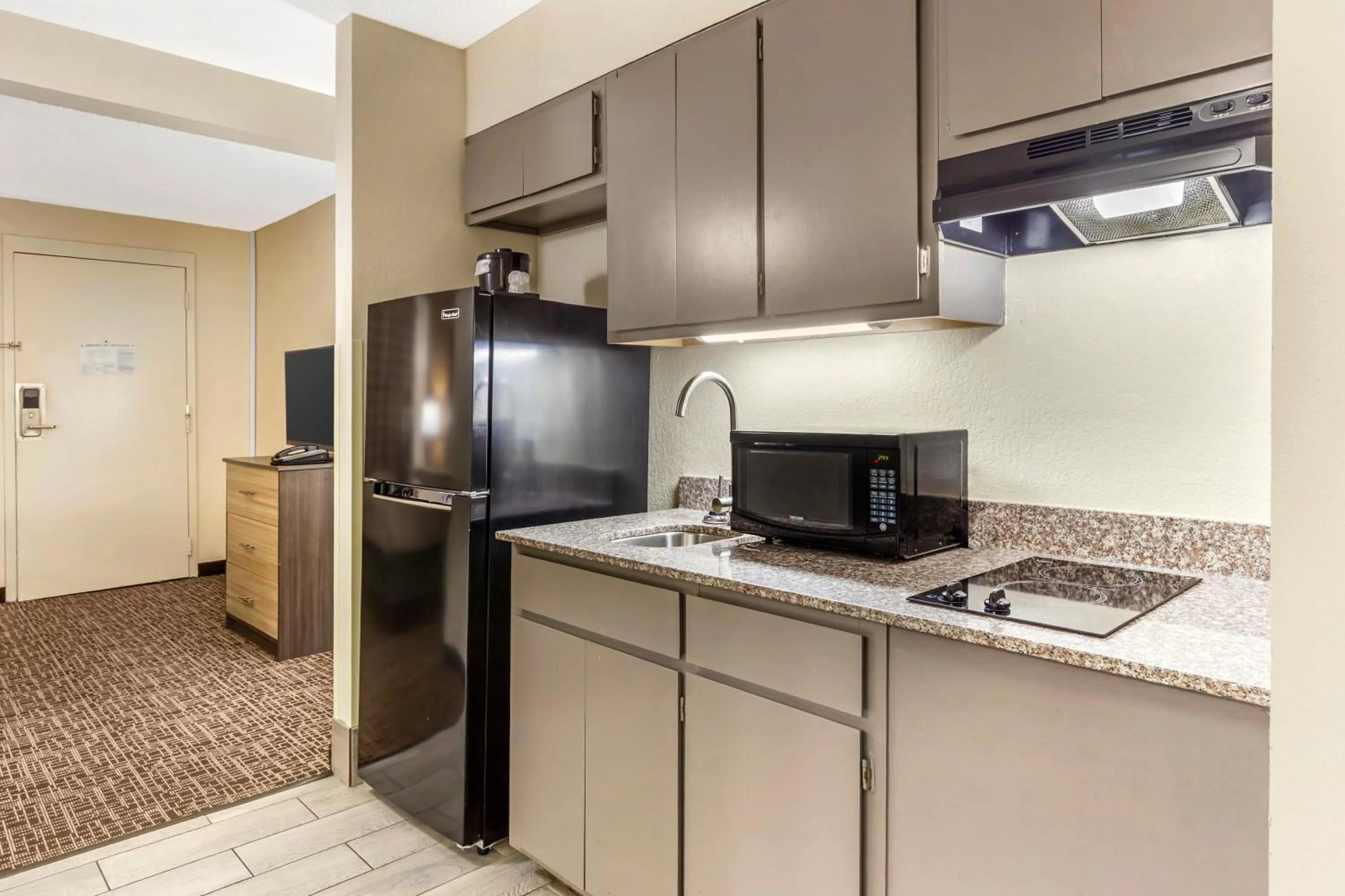 Quality Inn & Suites Spring Lake - Fayetteville near Fort Bragg