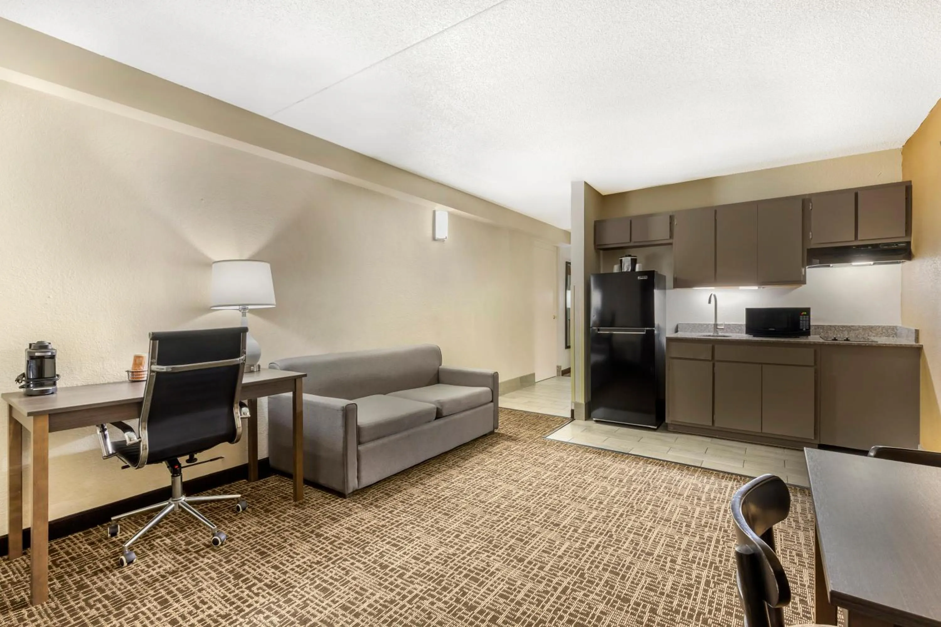 Quality Inn & Suites Spring Lake - Fayetteville near Fort Bragg