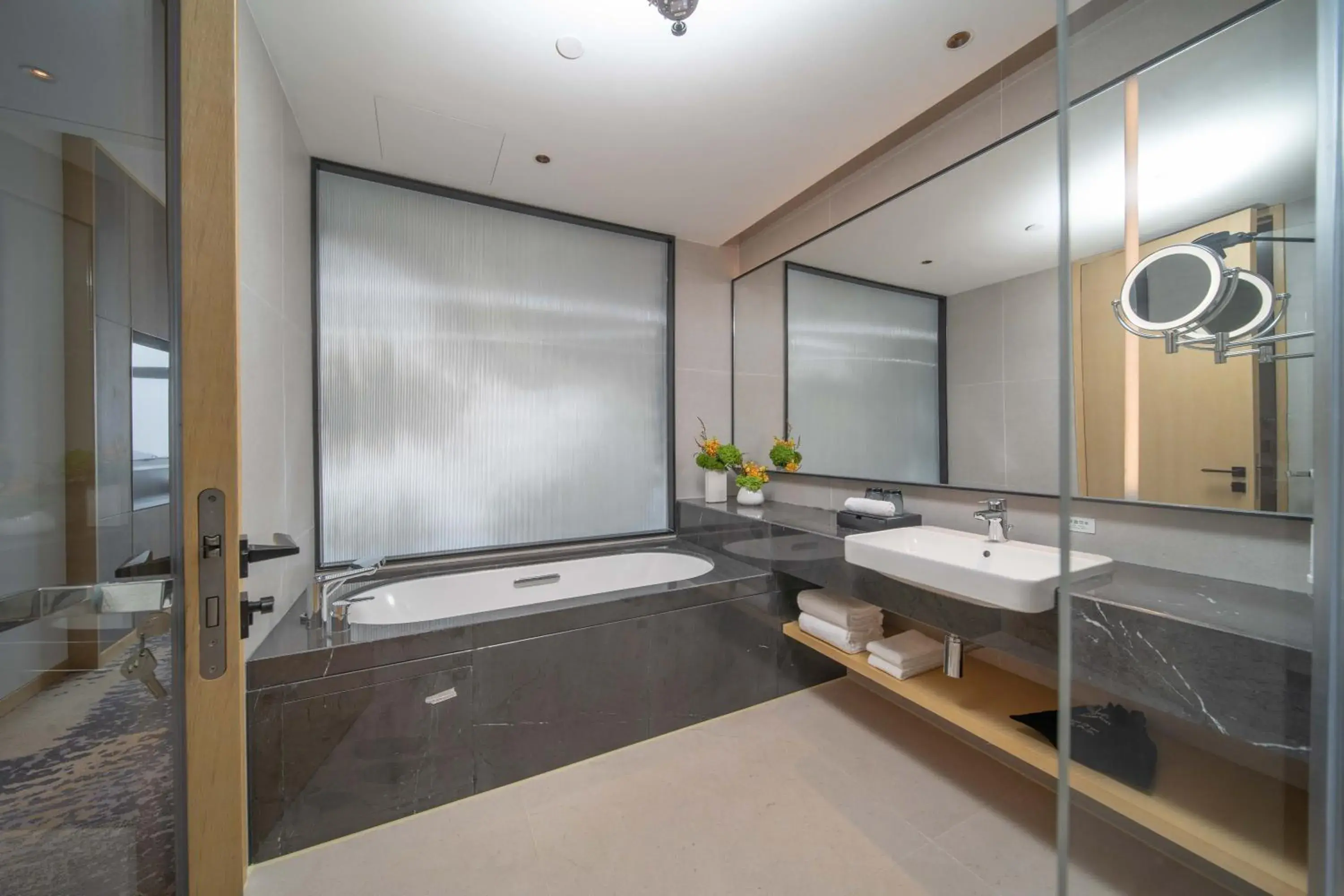 Holiday Inn Qinhuangdao Haigang Holiday Inn Qinhuangdao Haigang