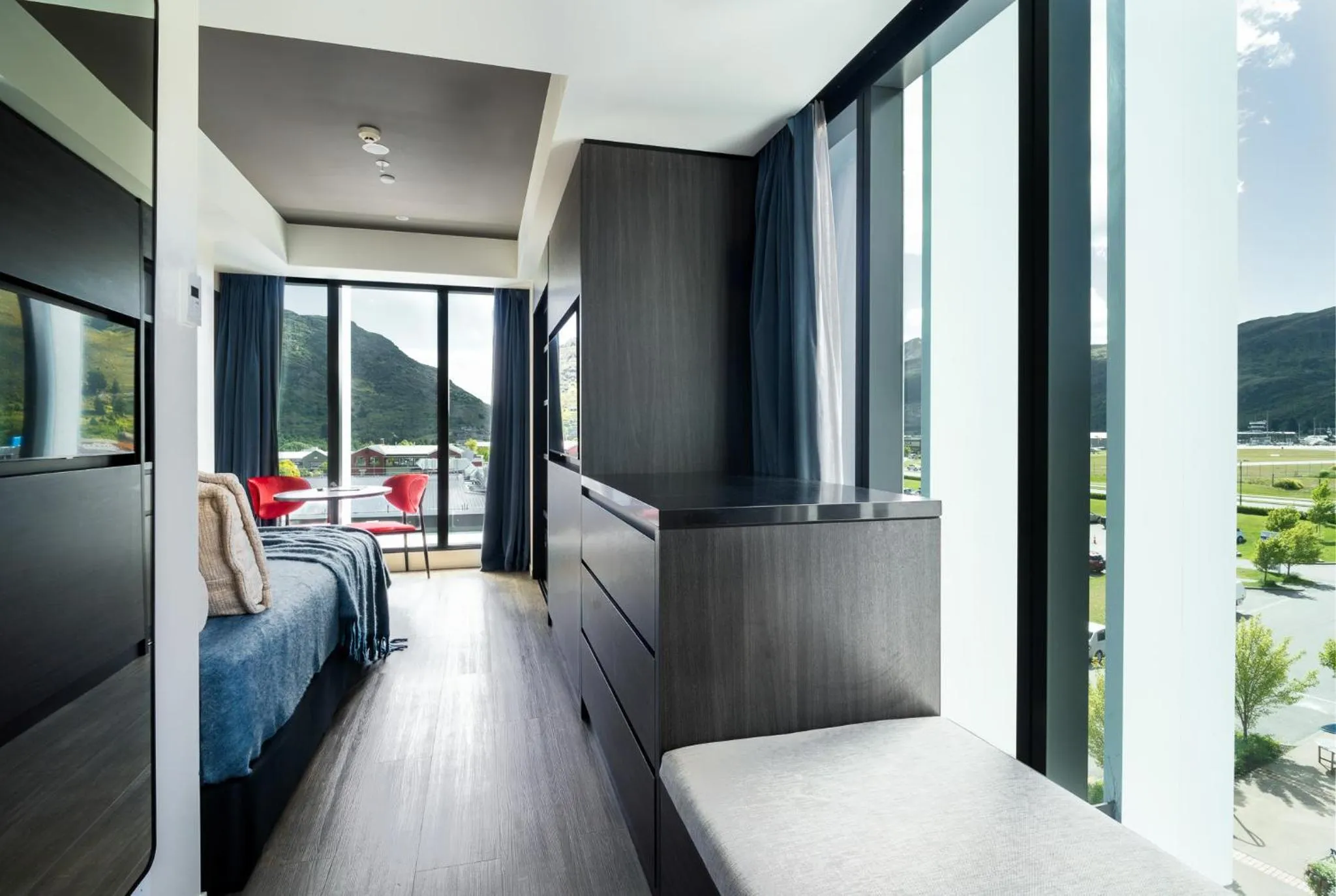 Bed in Holiday Inn Queenstown Remarkables Park