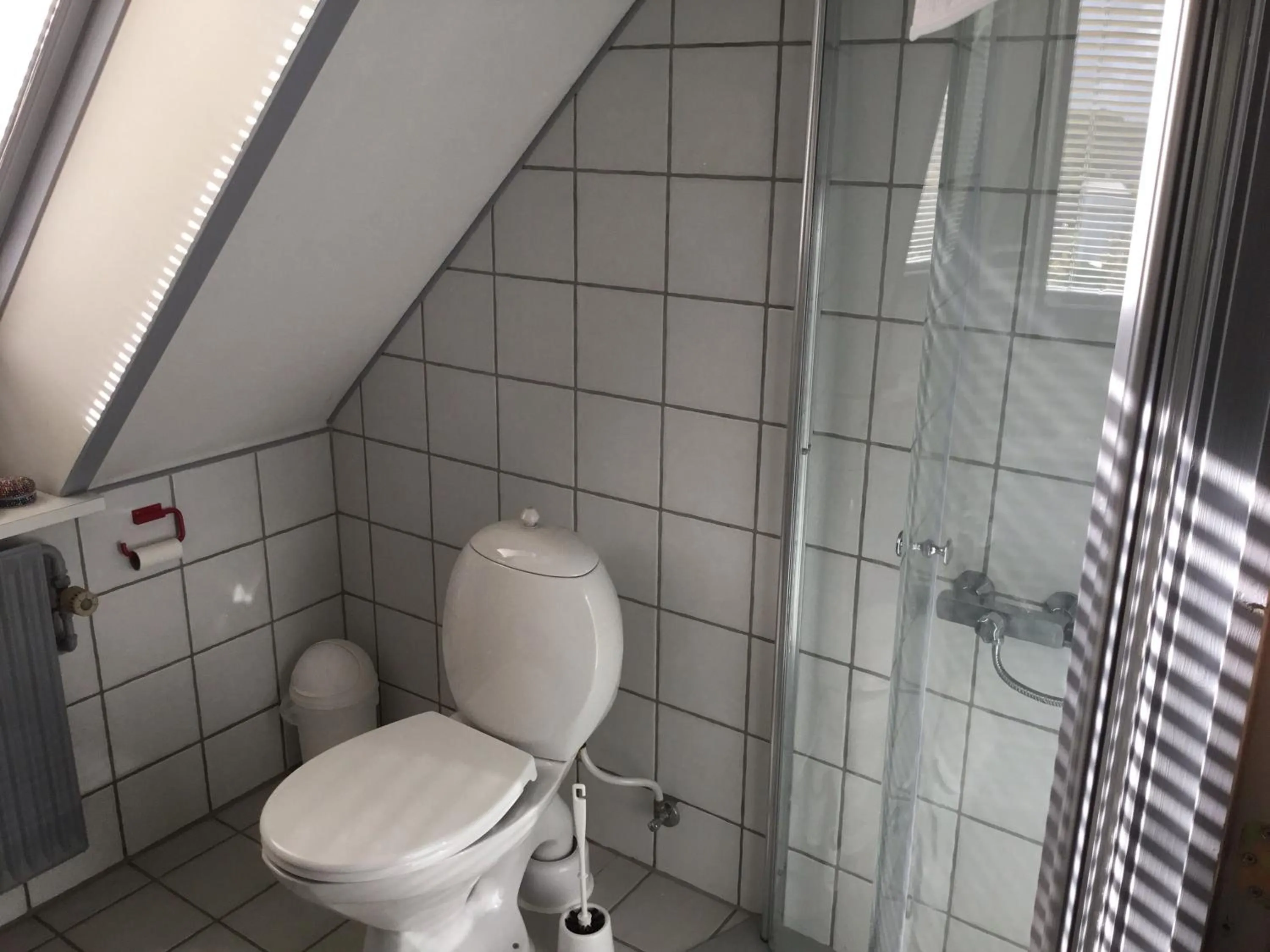 Bathroom in Glejbjerg Bed and Breakfast