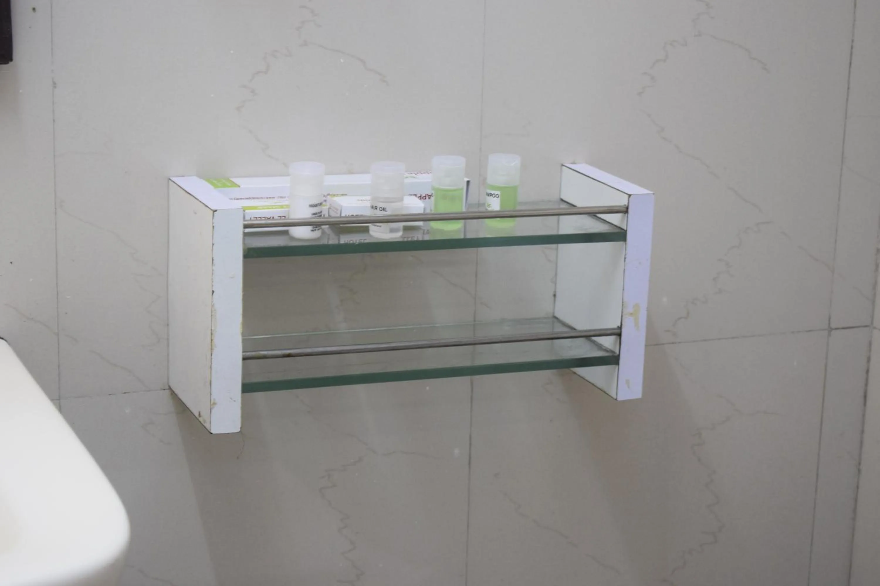 Bathroom in Hotel Apple Valley