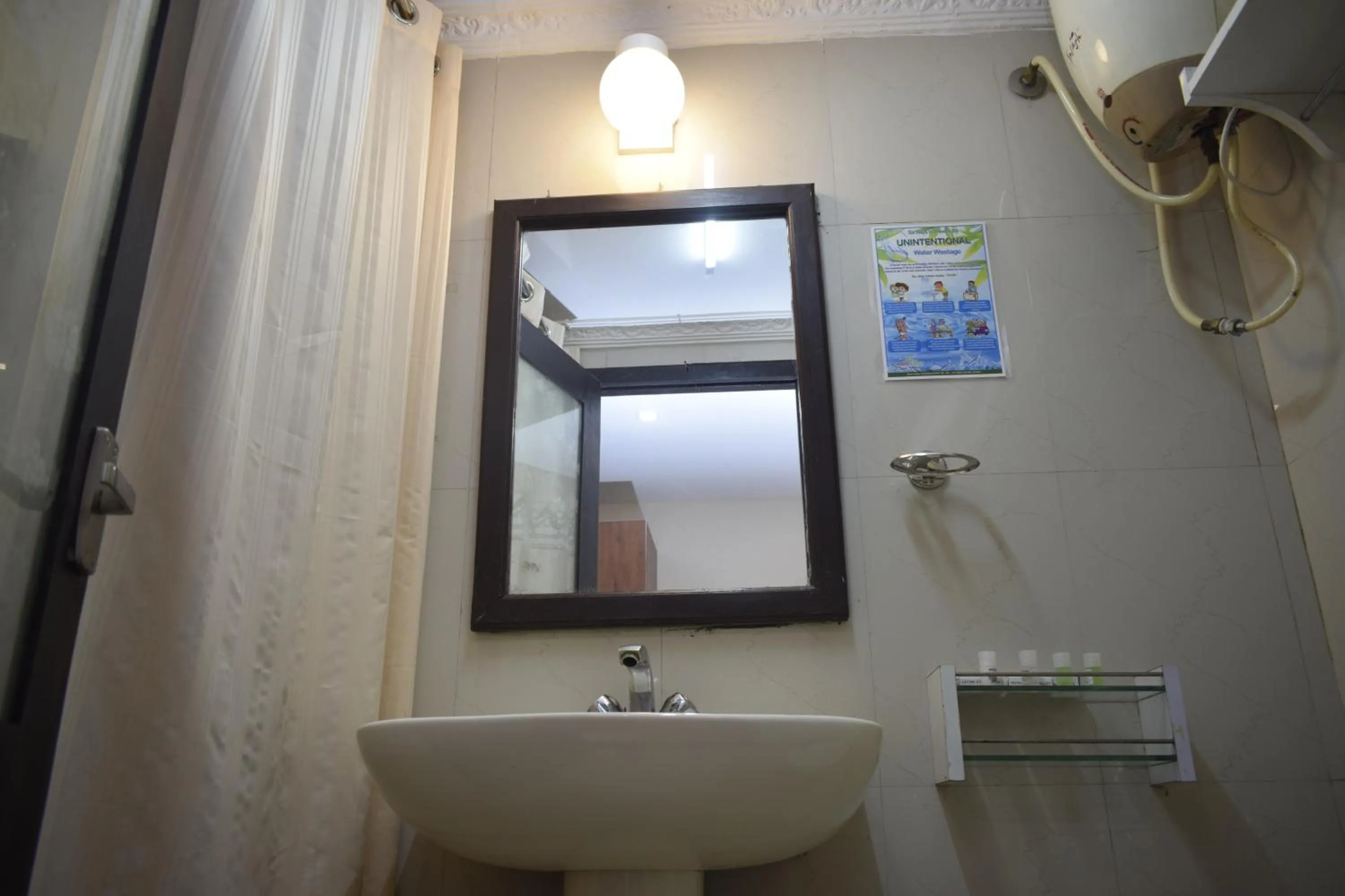 Bathroom in Hotel Apple Valley