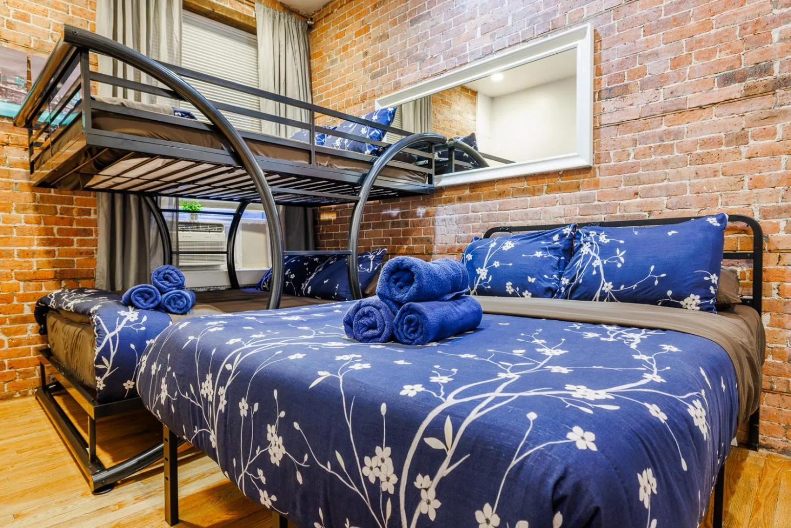 Bed in Studios in New York