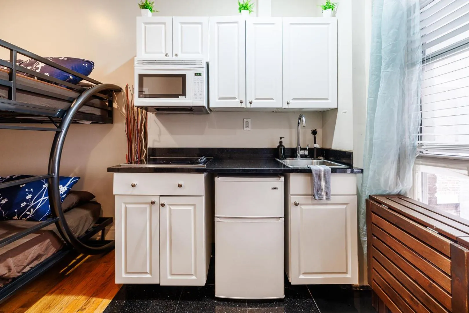 Kitchen or kitchenette in Studios in New York