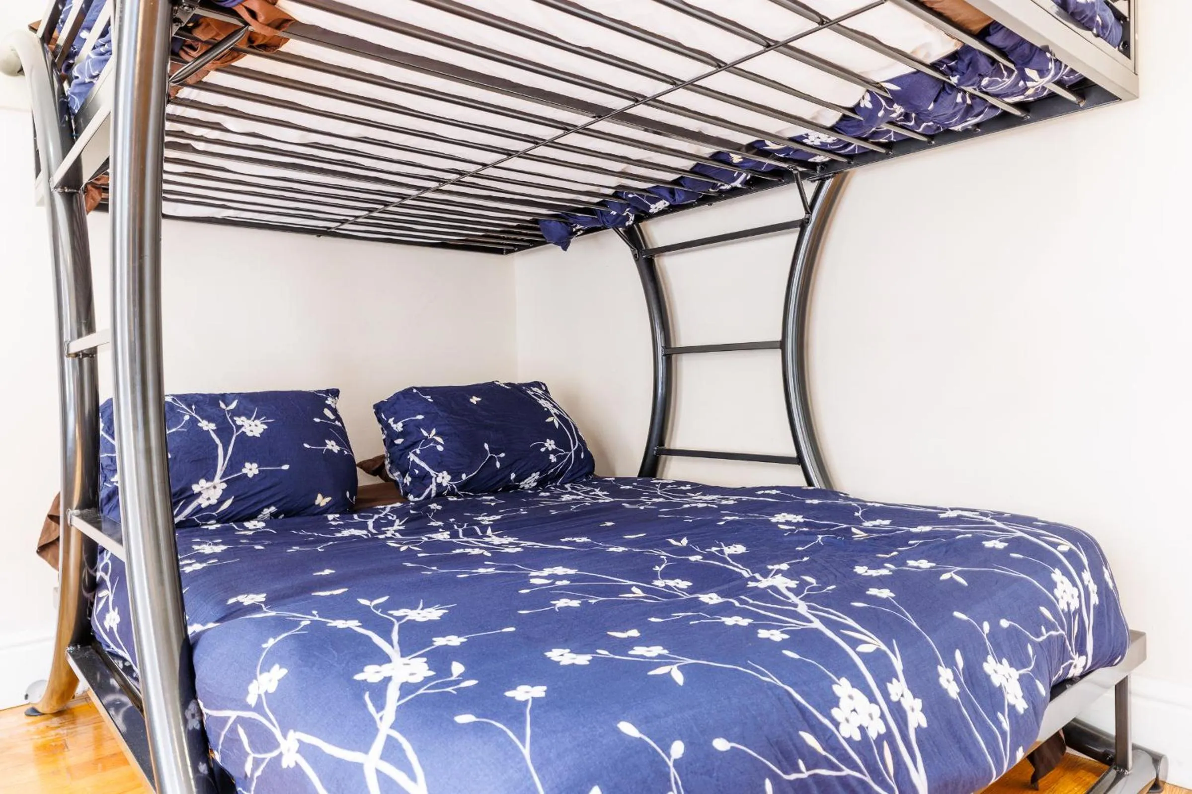 Bed in Studios in New York