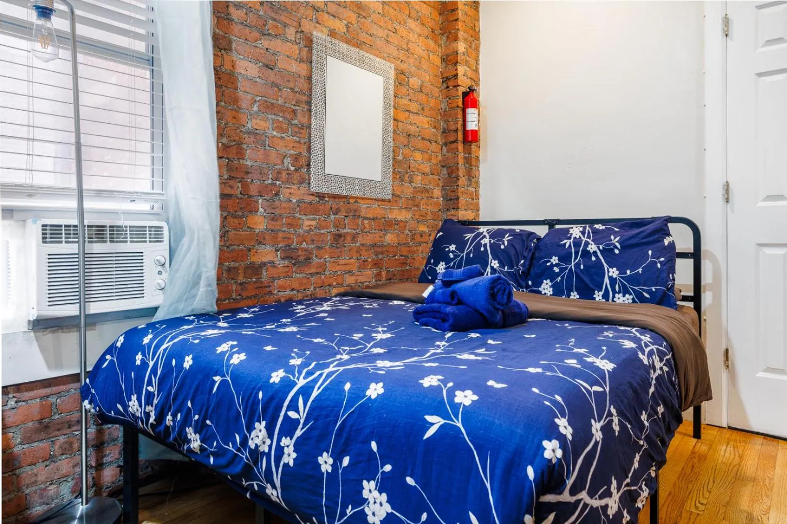 Bed in Studios in New York