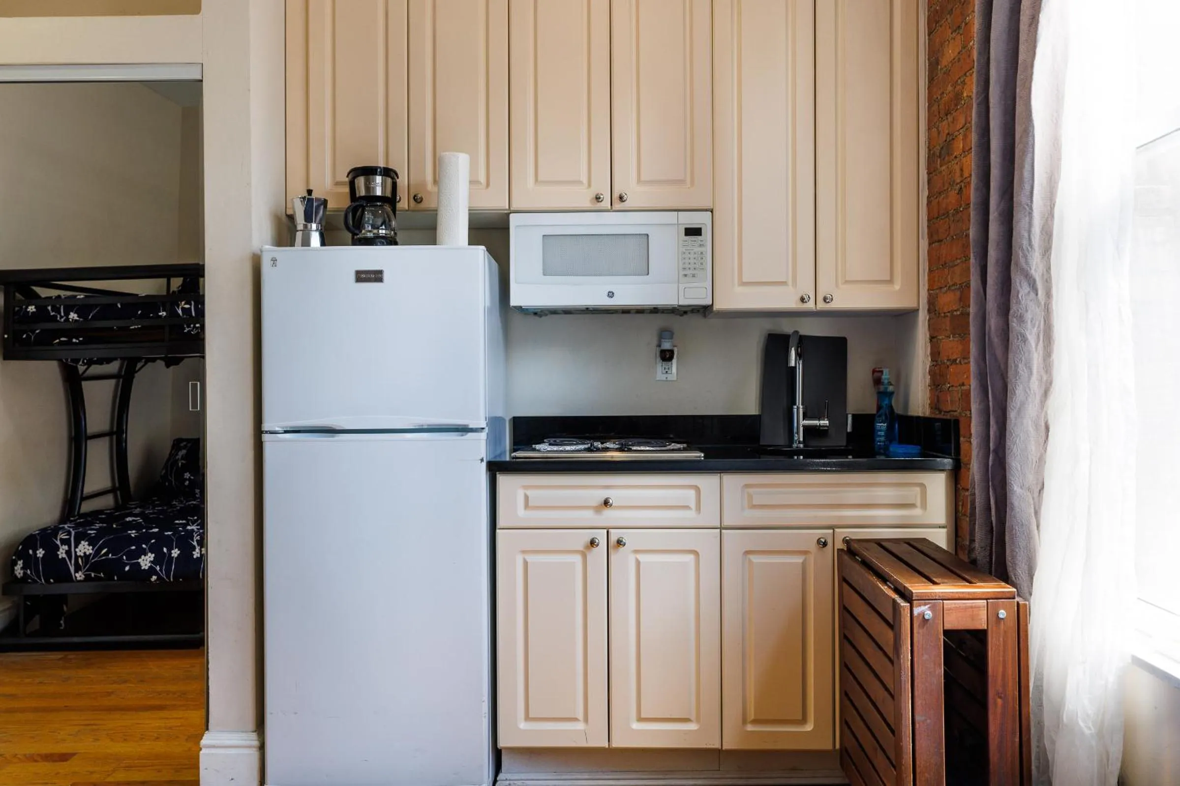 Kitchen or kitchenette in Studios in New York