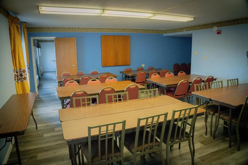 Meeting/conference room in Royal Inn & Suites