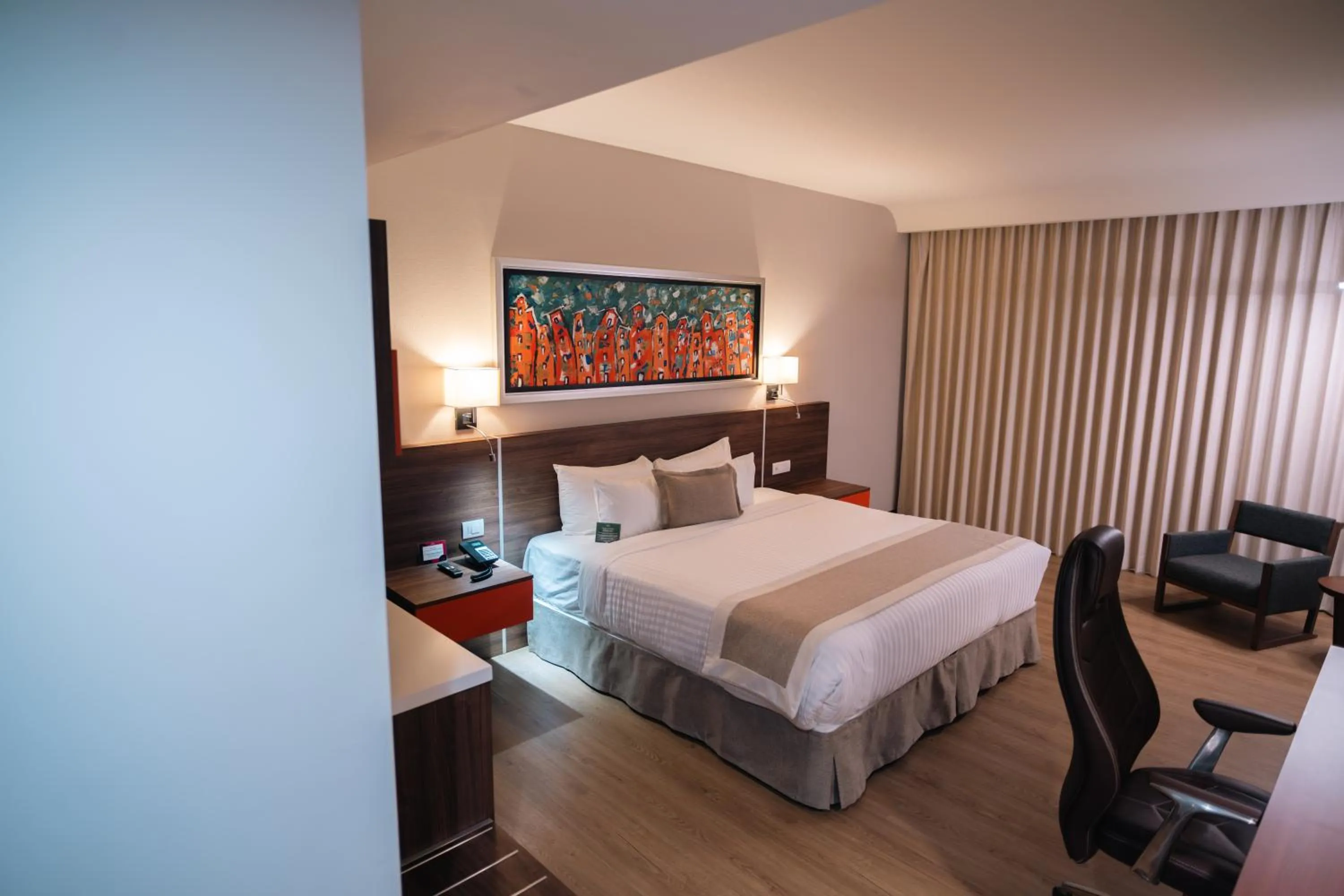 Photo of the whole room, Bed in Metria Hotel