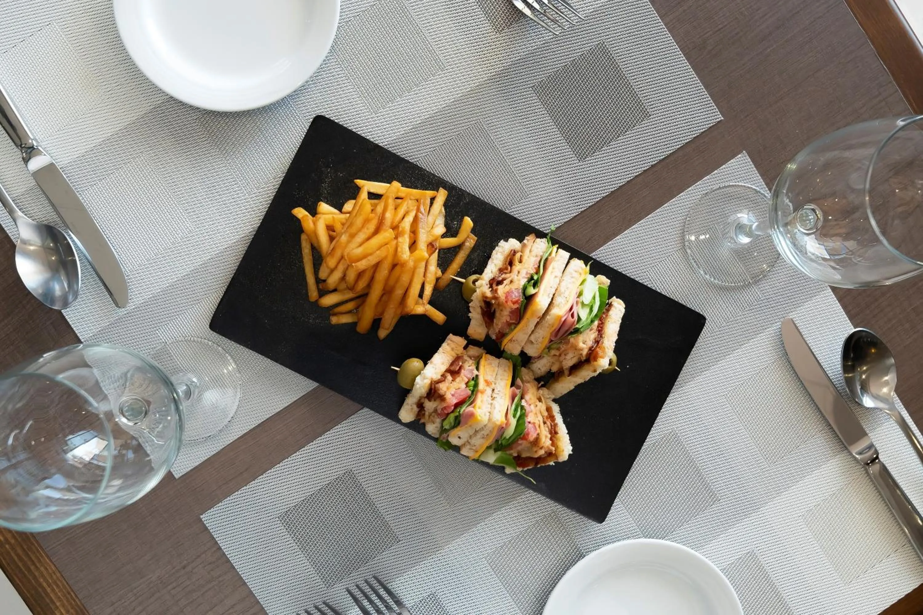 Food in Metria Hotel