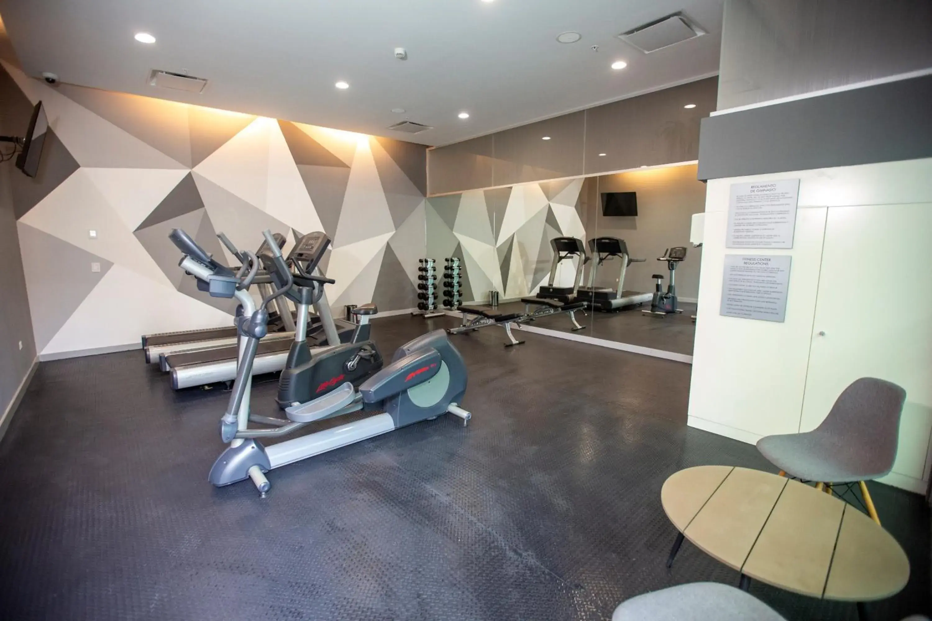 Fitness centre/facilities in Metria Hotel Fitness centre/facilities in Metria Hotel