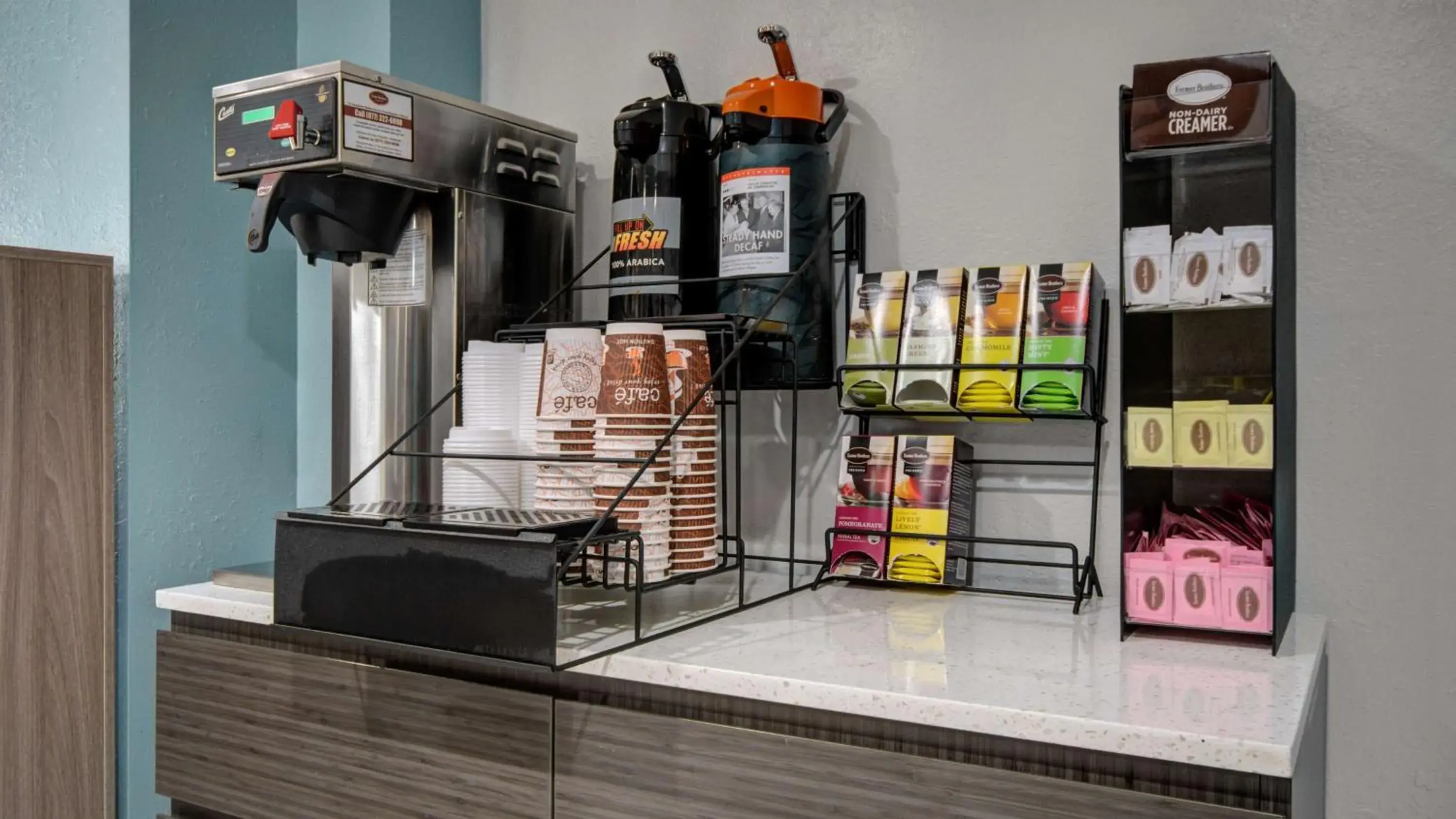 Property building in Studio 6 Ontario CA Convention Center Airport Property building in Studio 6 Ontario CA Convention Center Airport