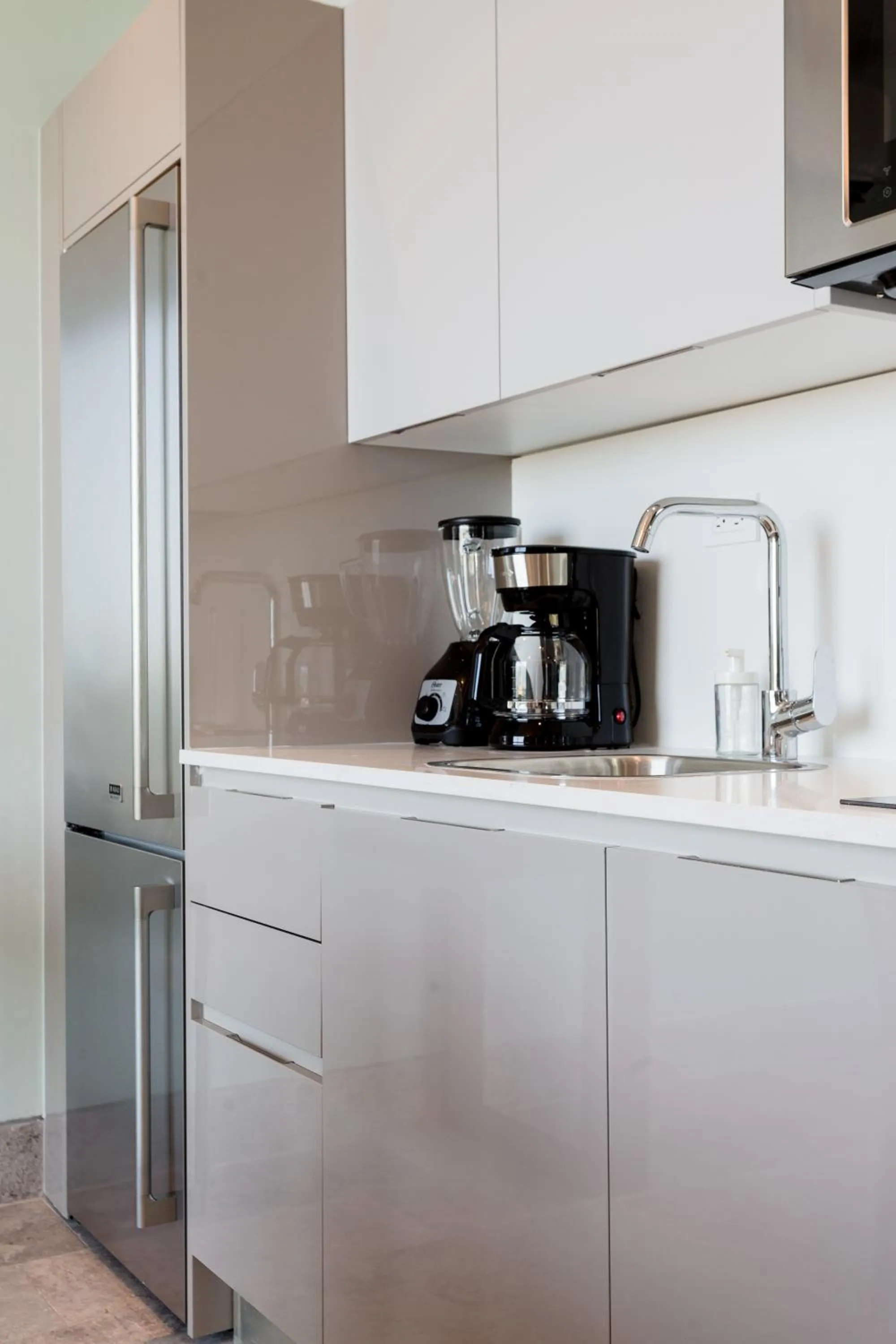 ll Lago at Juanillo Beach