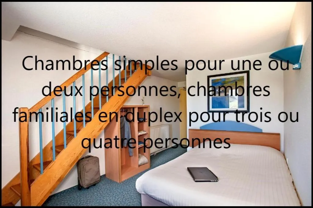 Photo of the whole room, Bed in Brit Hotel Essentiel Saint-Flour