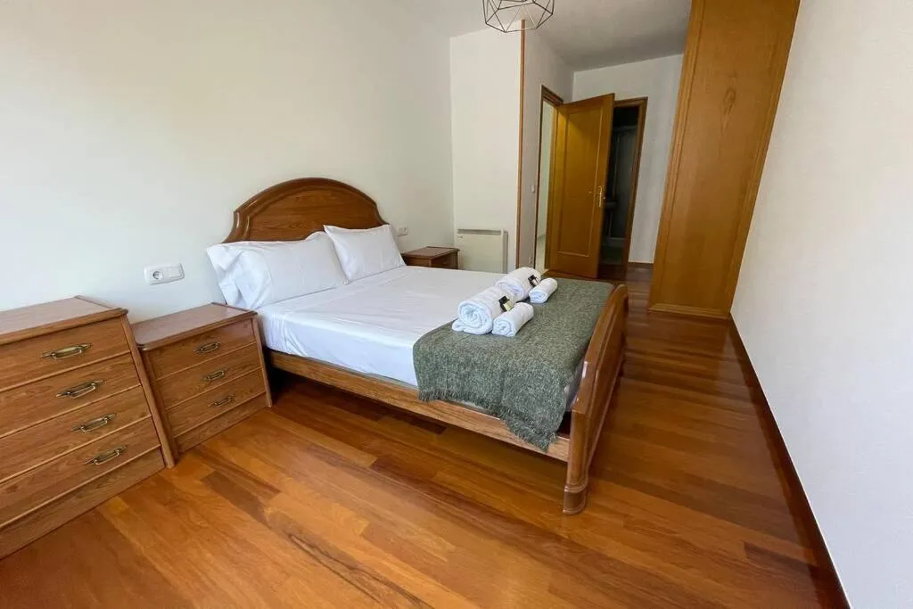 Bed in Oktheway Calvo Sotelo
