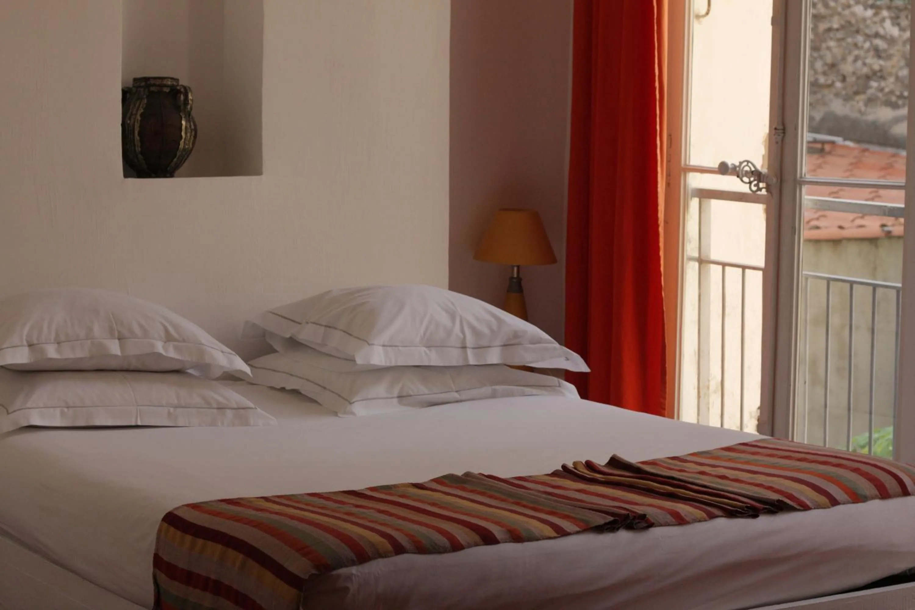 Bed in Le Ryad Boutique Hôtel