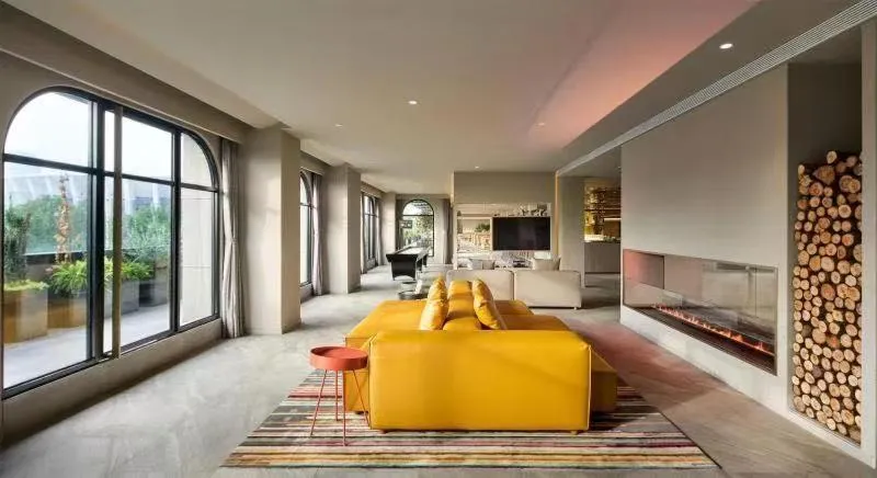 Seating area in Ebo Hotel