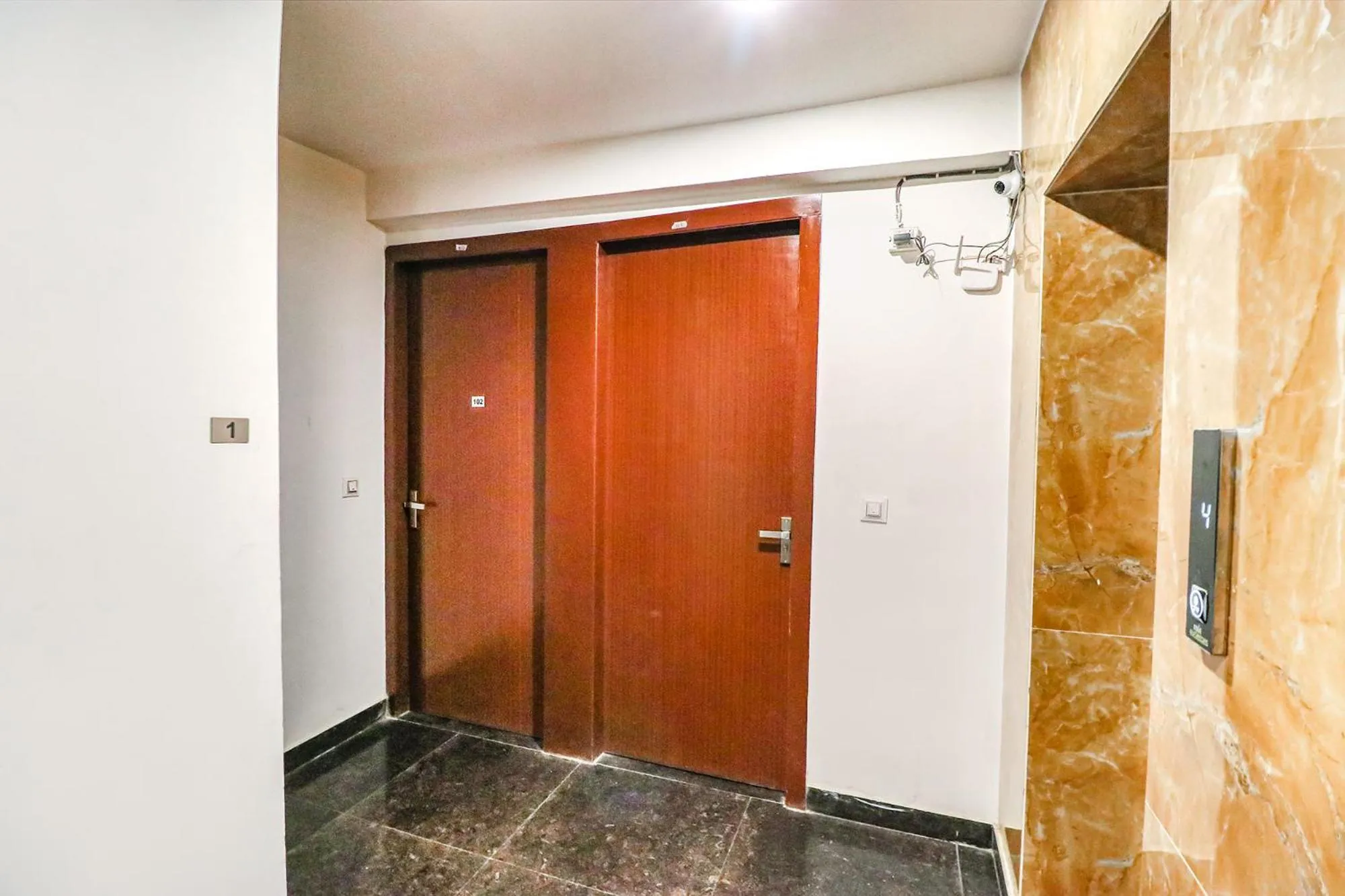 Lobby or reception in FabHotel Lime Tree Near Yashobhoomi Convention Centre