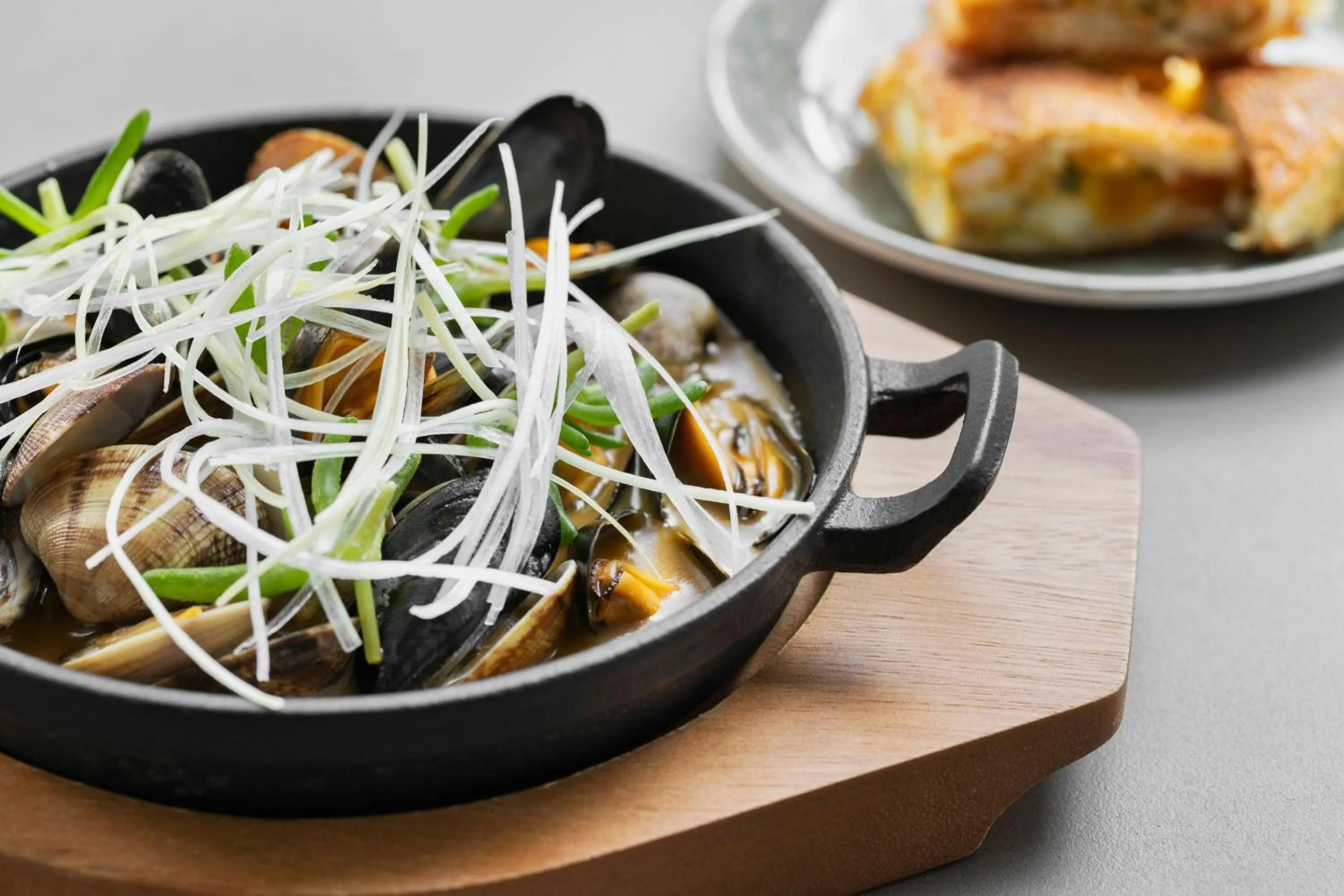 Restaurant/places to eat in Imperial Riding School, Autograph Collection