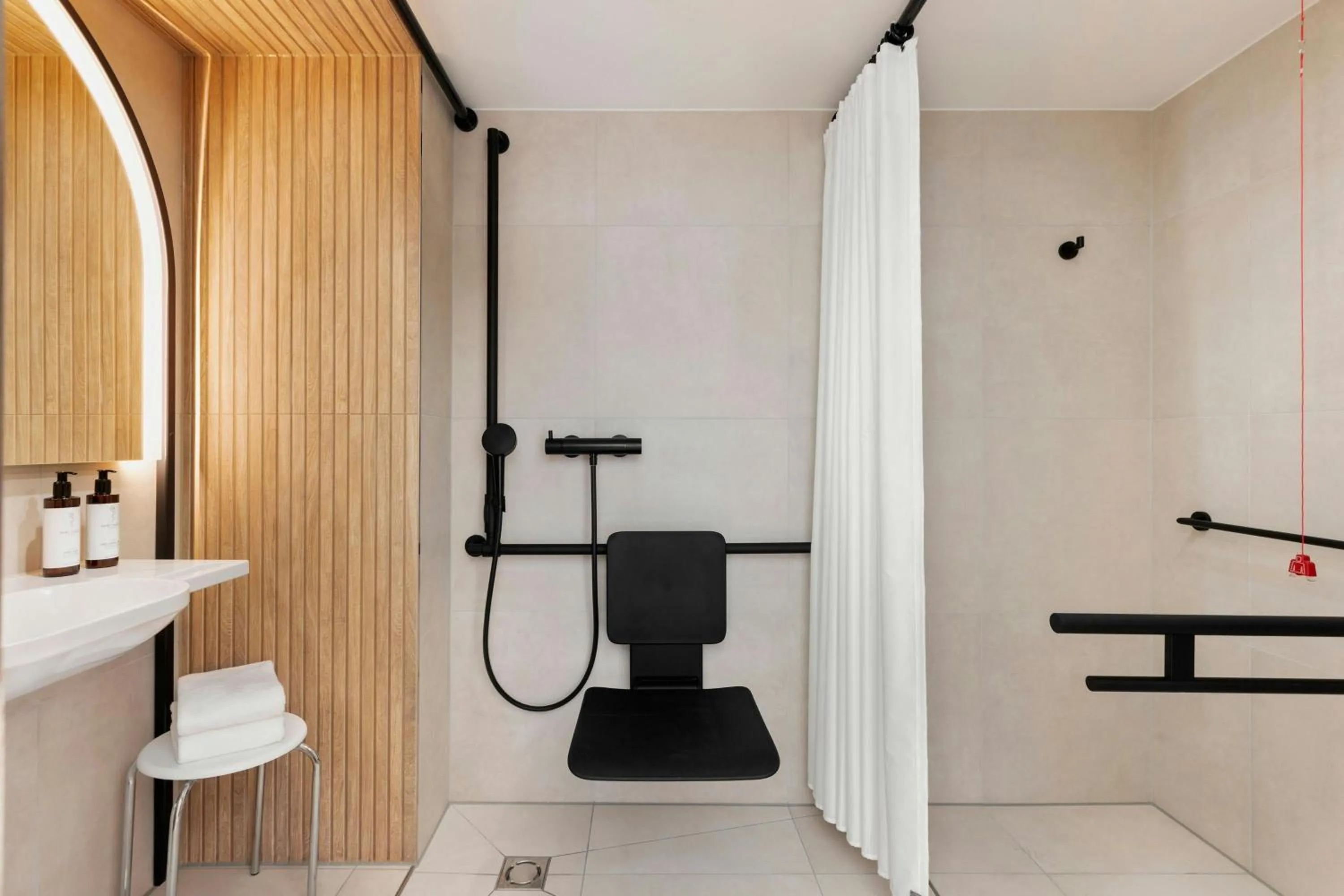 Bathroom in Imperial Riding School, Autograph Collection